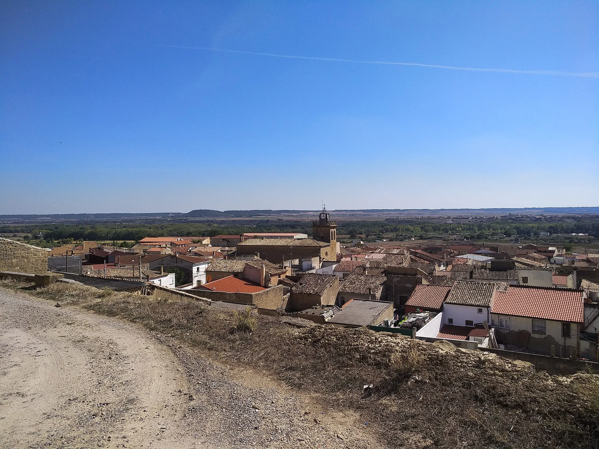 Photo showing: Santacara - Vista desde la subida al castillo