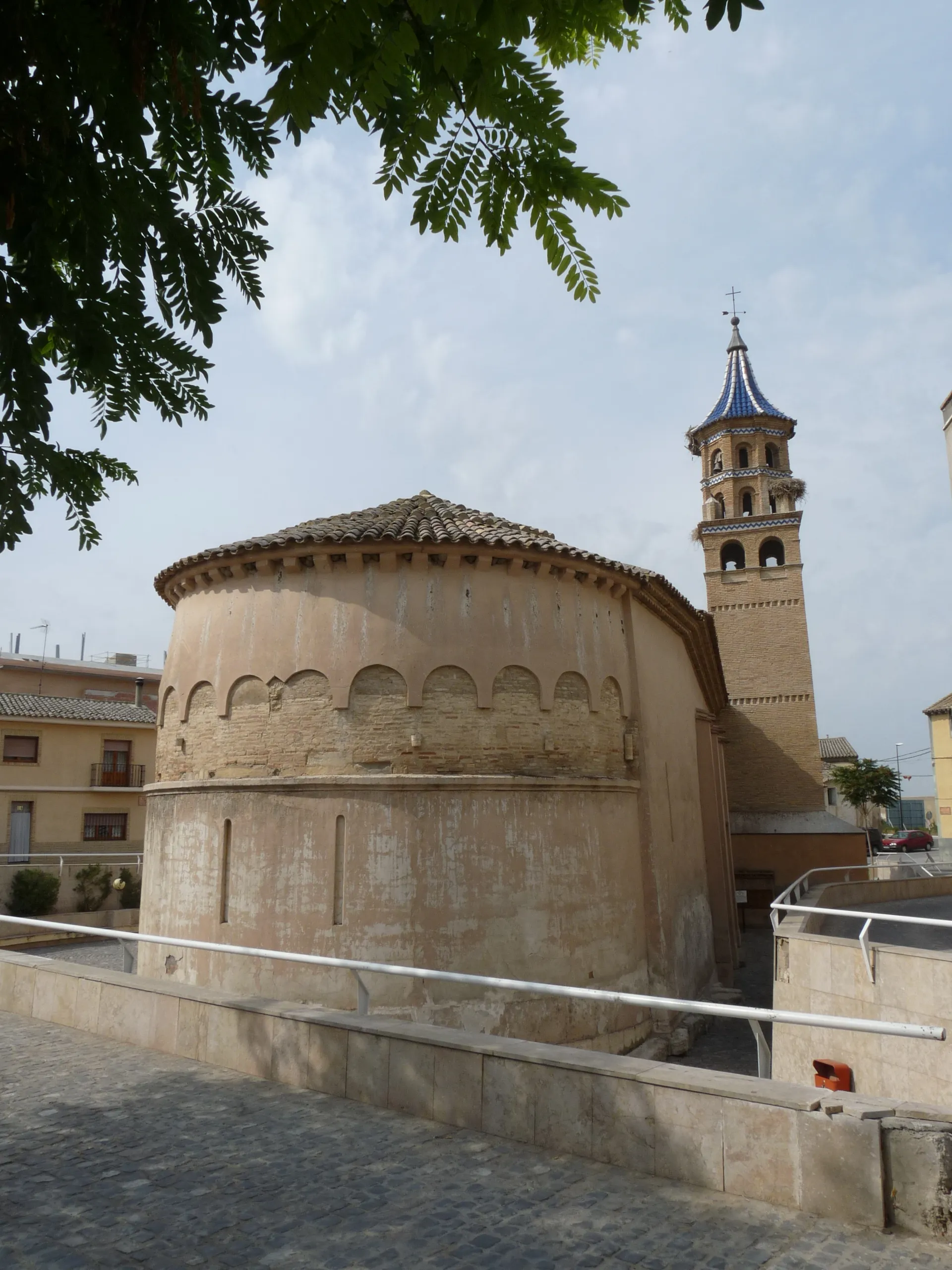 Photo showing: Tauste - Iglesia de San Antón (s. XII) - Ábside