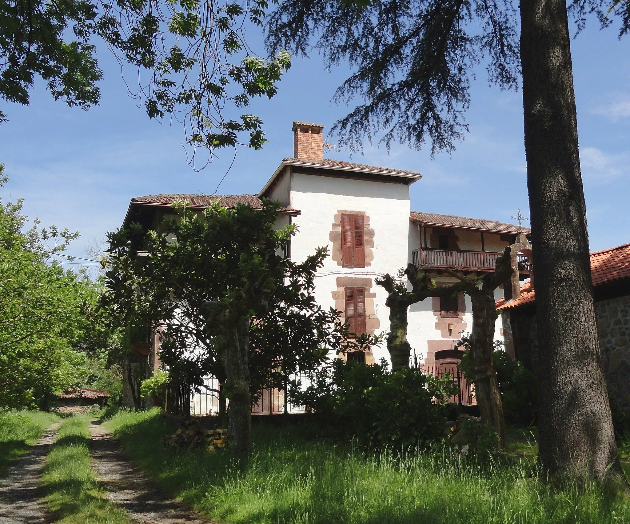 Photo showing: Egozkue jauregia. Ziga, Baztan.