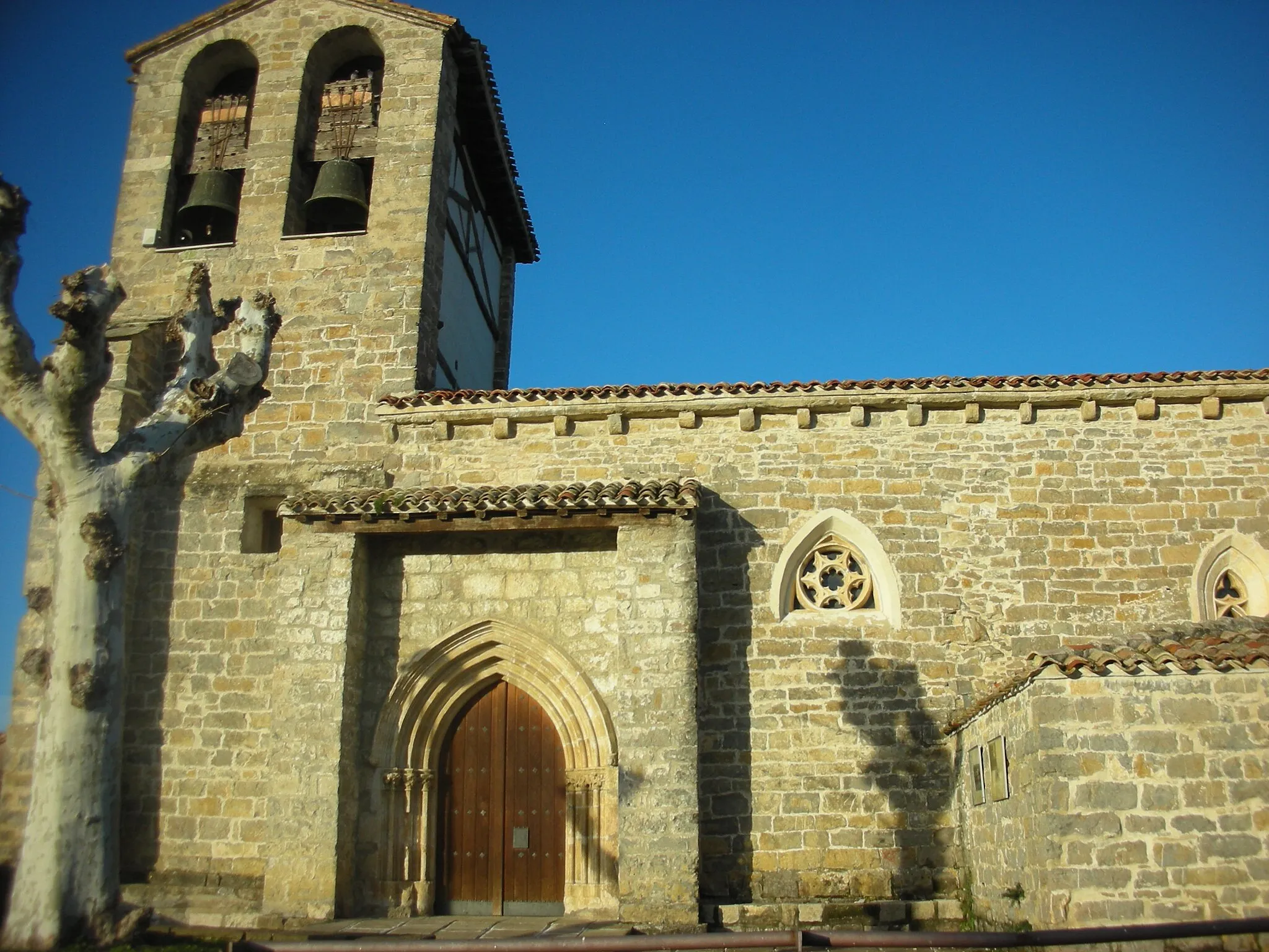 Photo showing: Iglesia parroquial de Zuasti (Navarra)