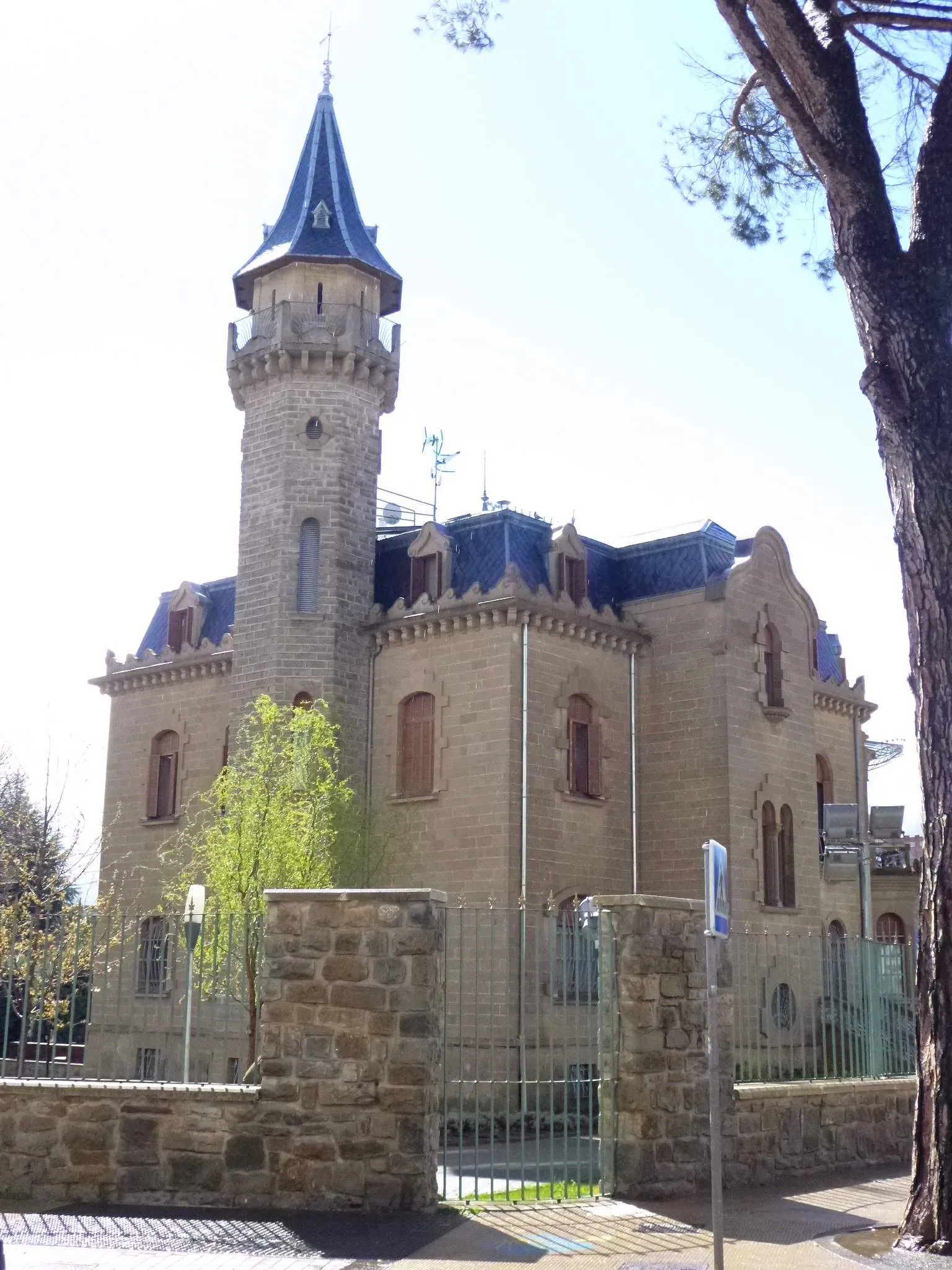 Photo showing: Palacete de Burlada (Burlada, Navarra)