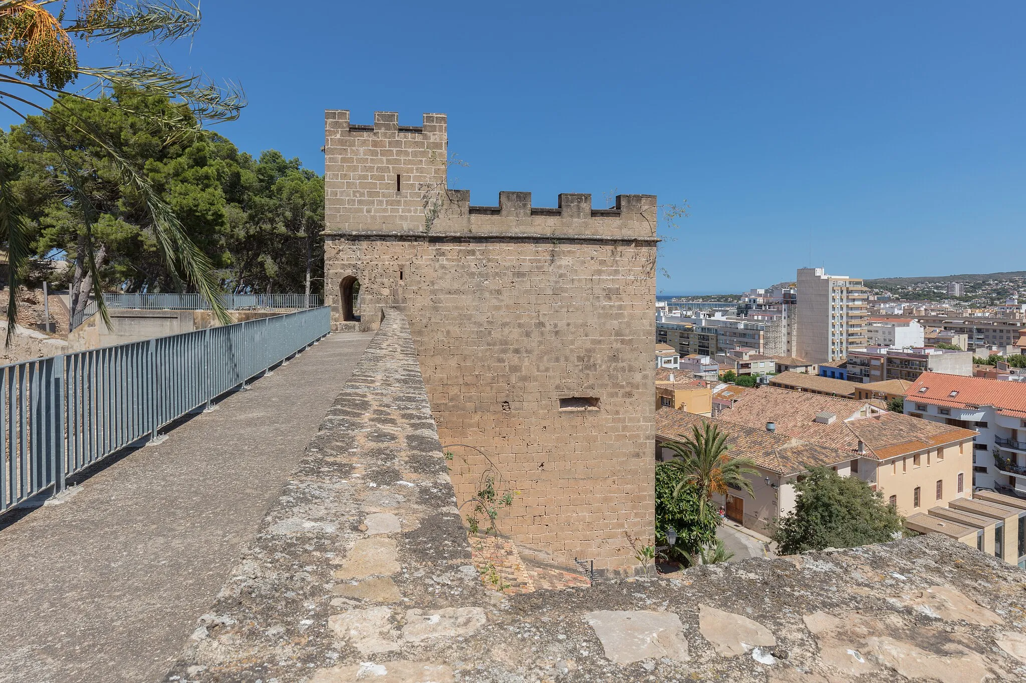 Photo showing: Castle, Dénia, Spain