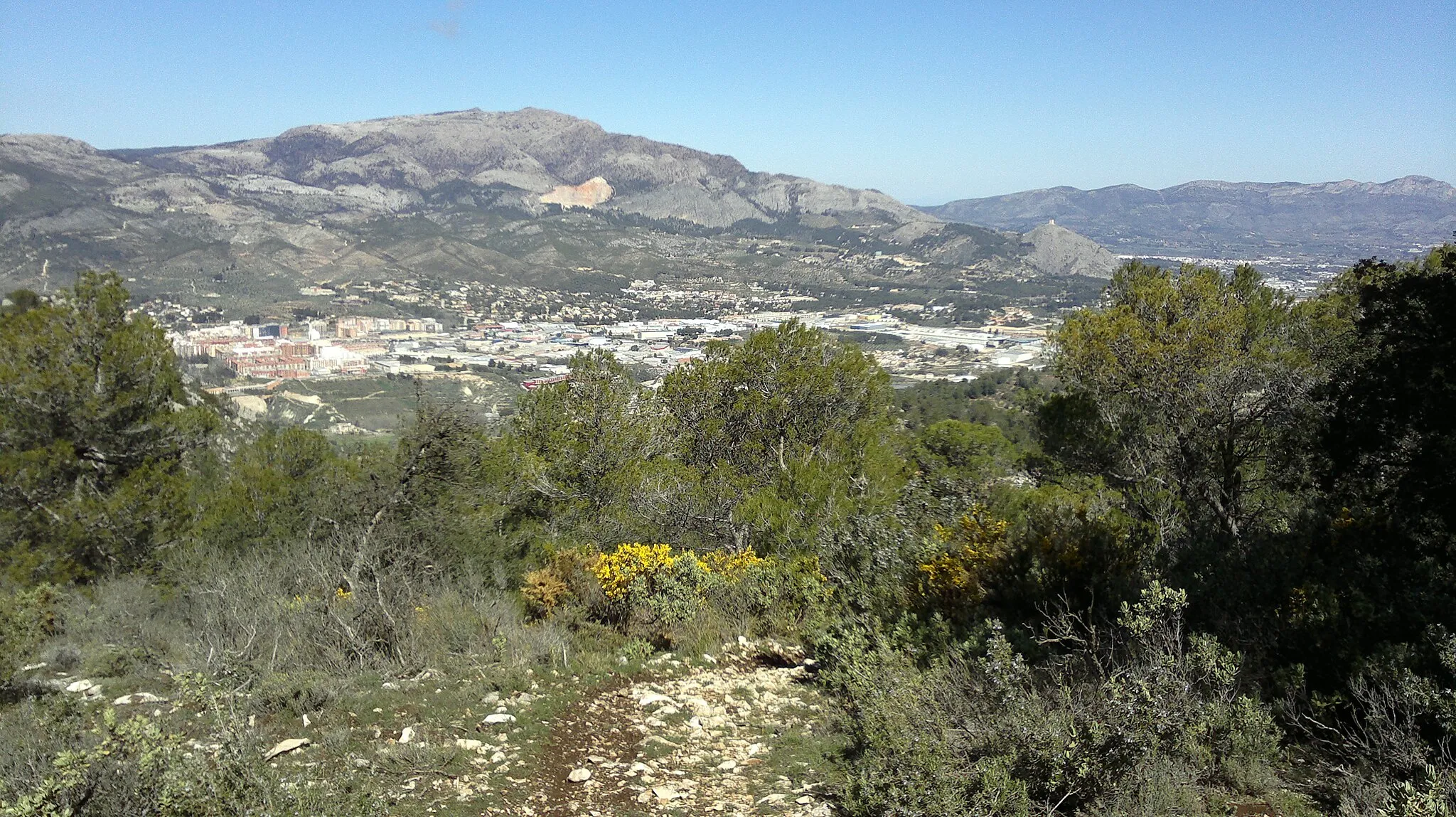 Photo showing: Alcoi desde L'úll del Moro