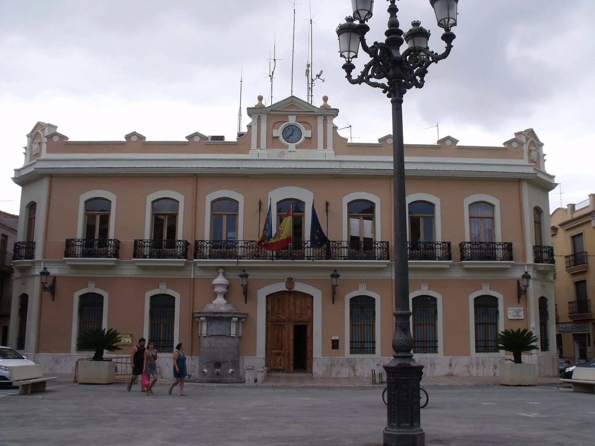 Photo showing: Ayuntamiento de Cheste.