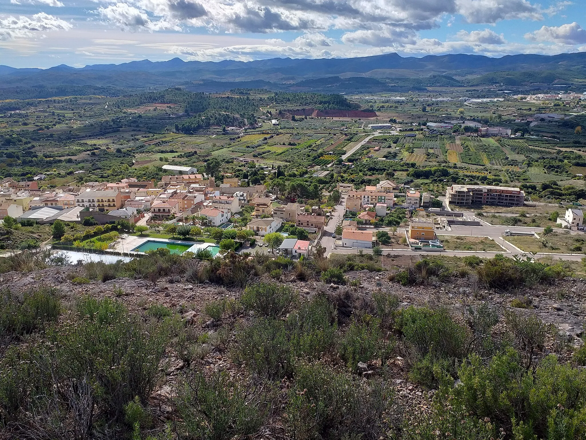 Photo showing: Vistes de Castellnou des del nord