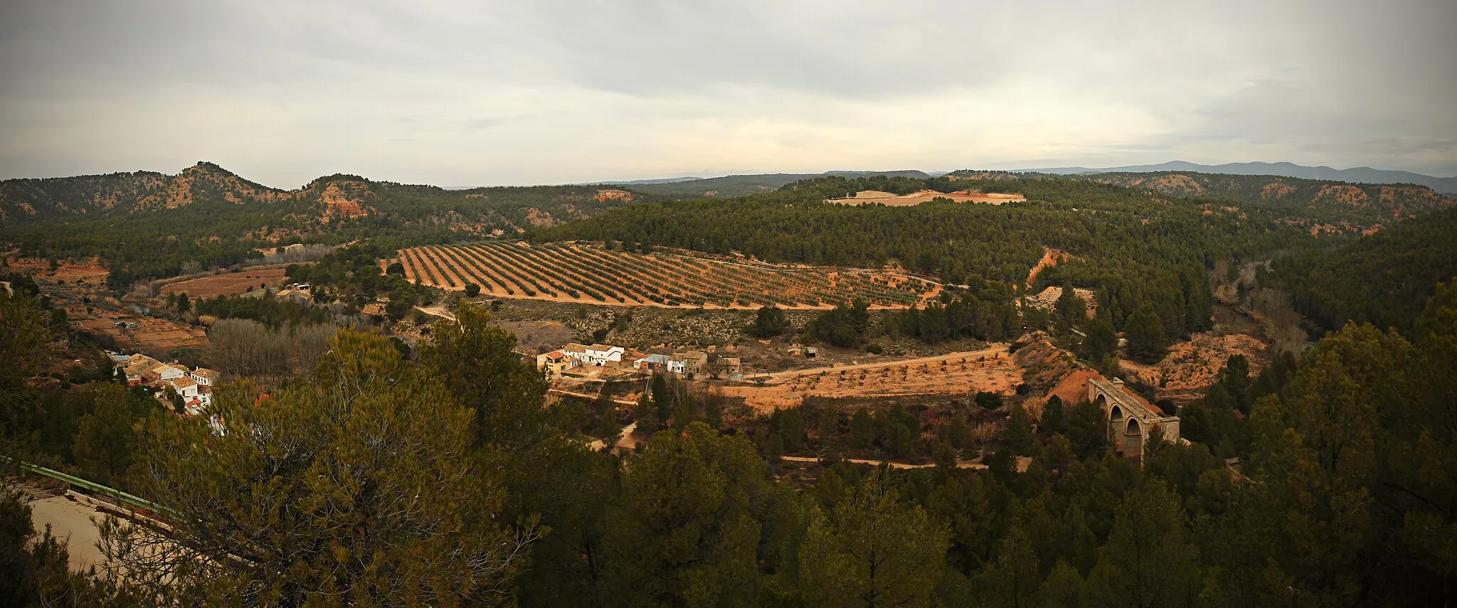 Photo showing: Panorámica de los Cárceles