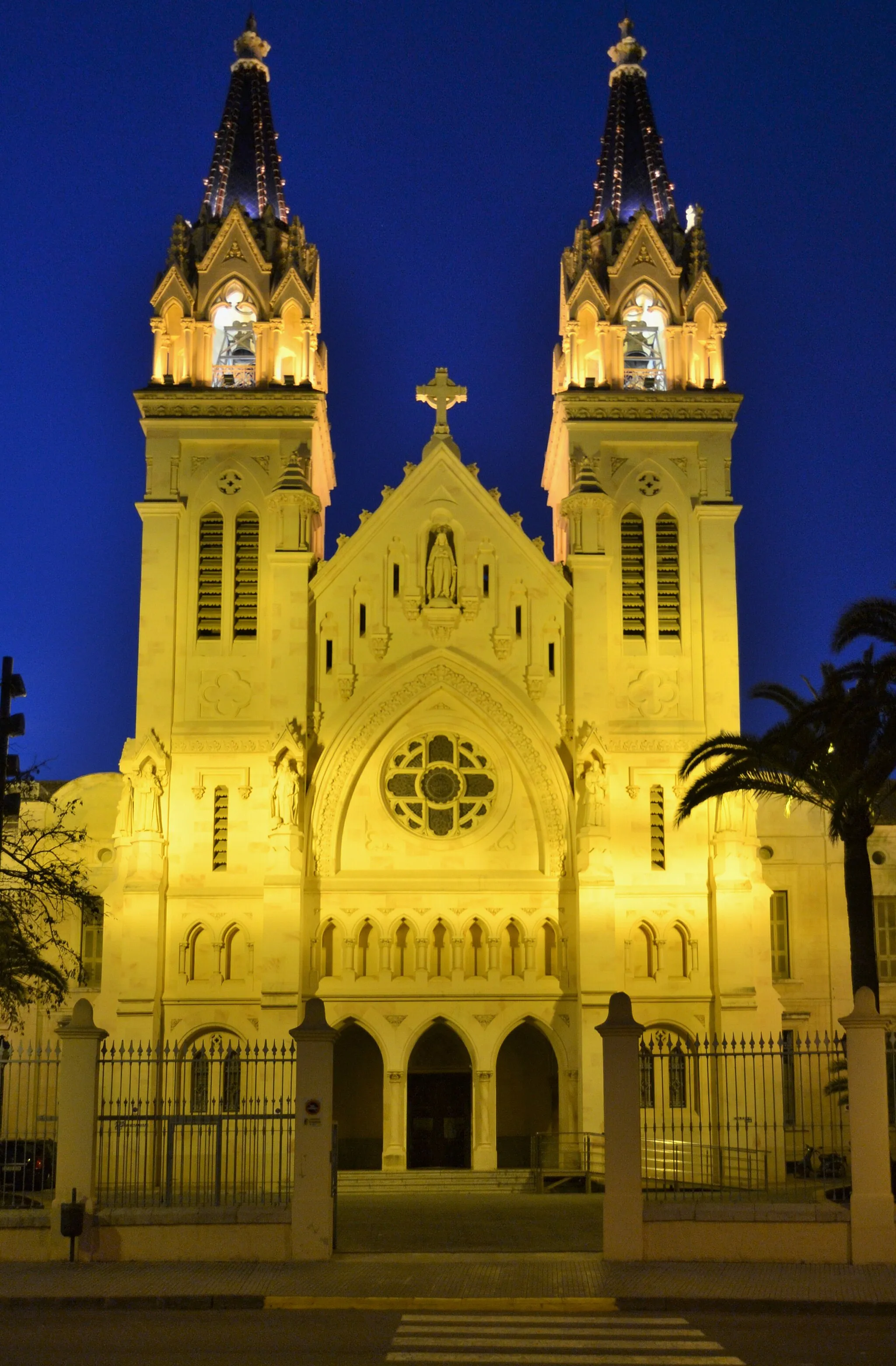Photo showing: Benirredrà, església de les Esclaves de nit.
