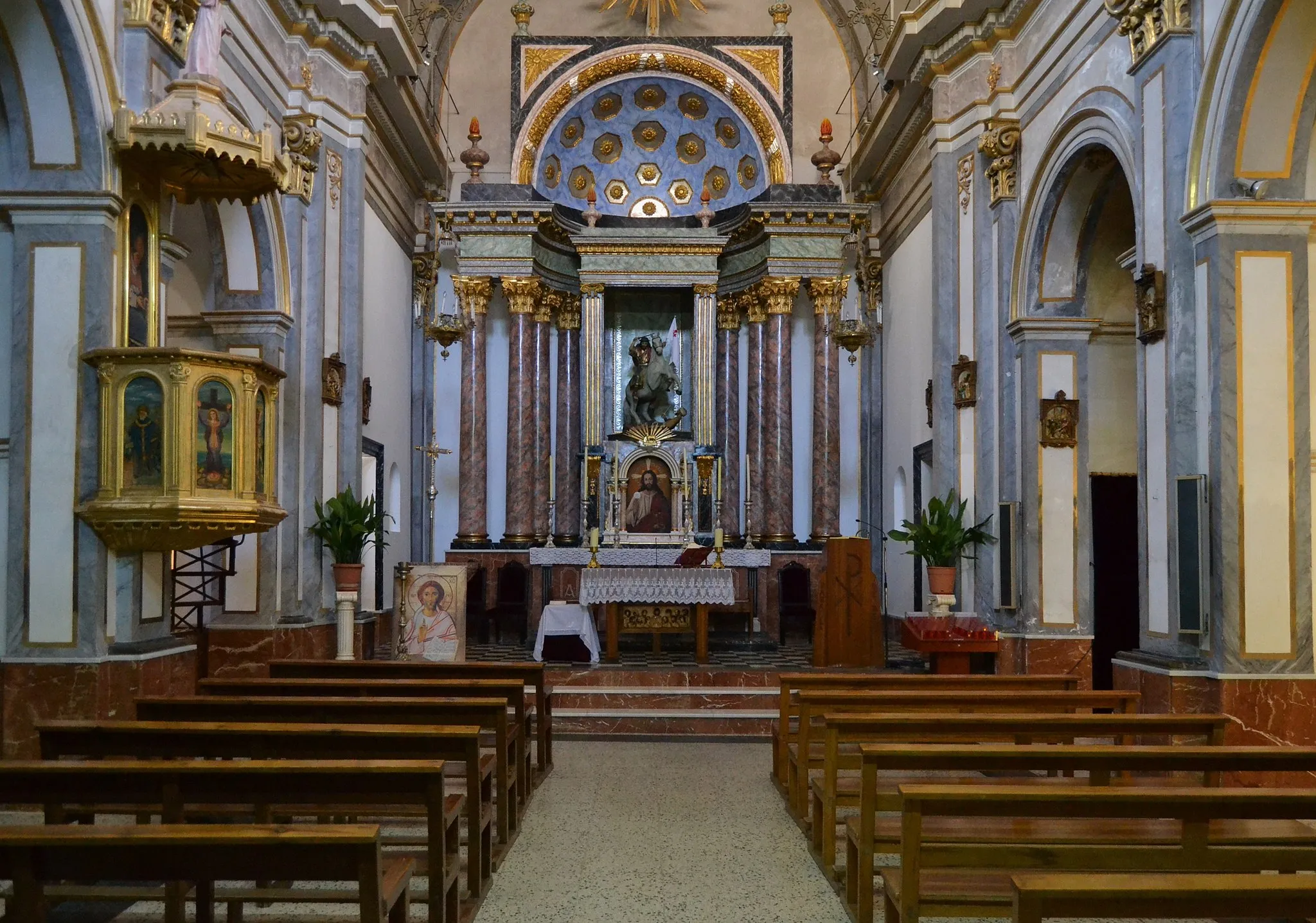 Photo showing: Interior de l'església de sant Jaume de Gaianes.