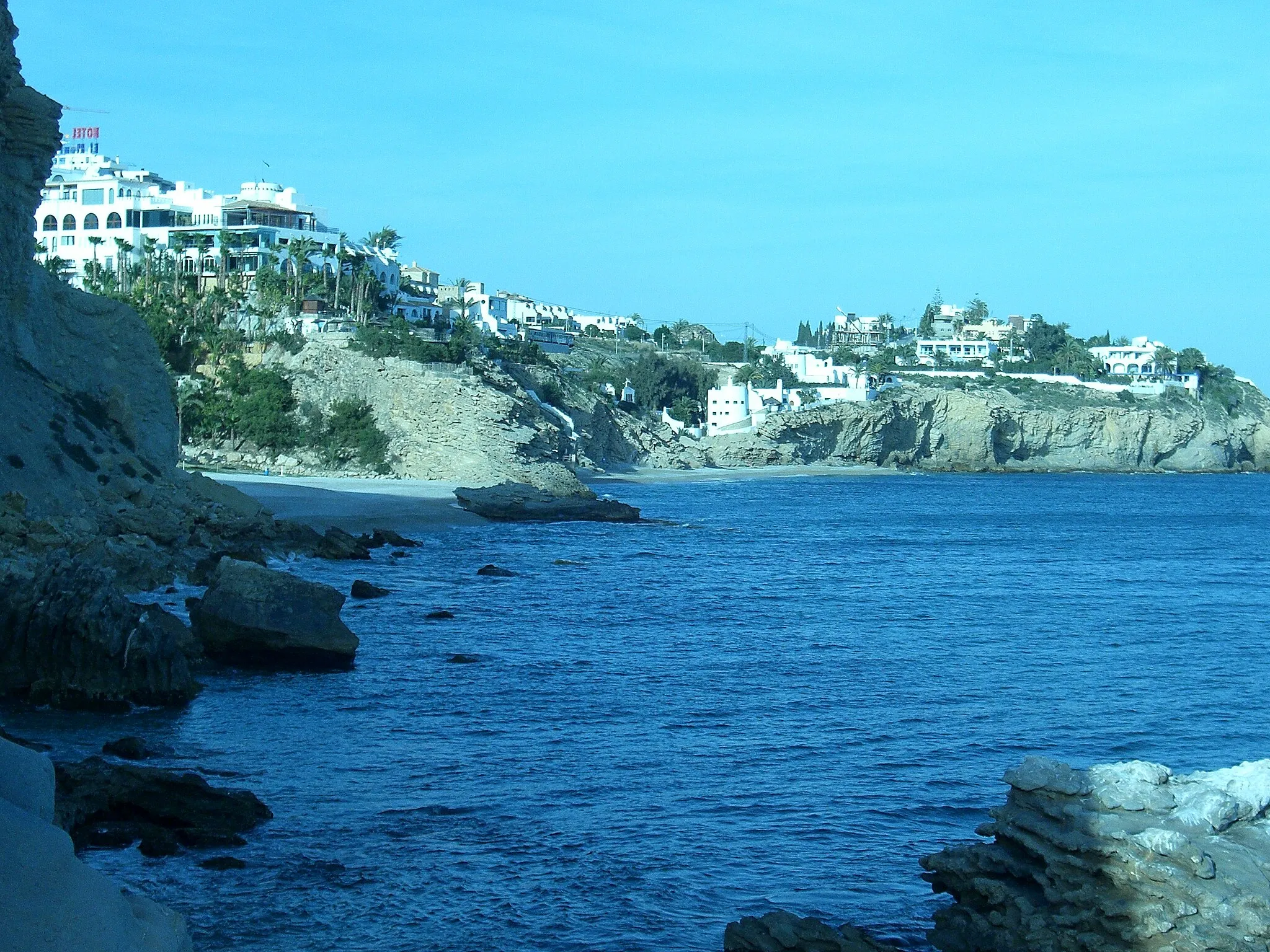 Photo showing: Beaches of Montiboli, near to Vila Joiosa, Alicante.