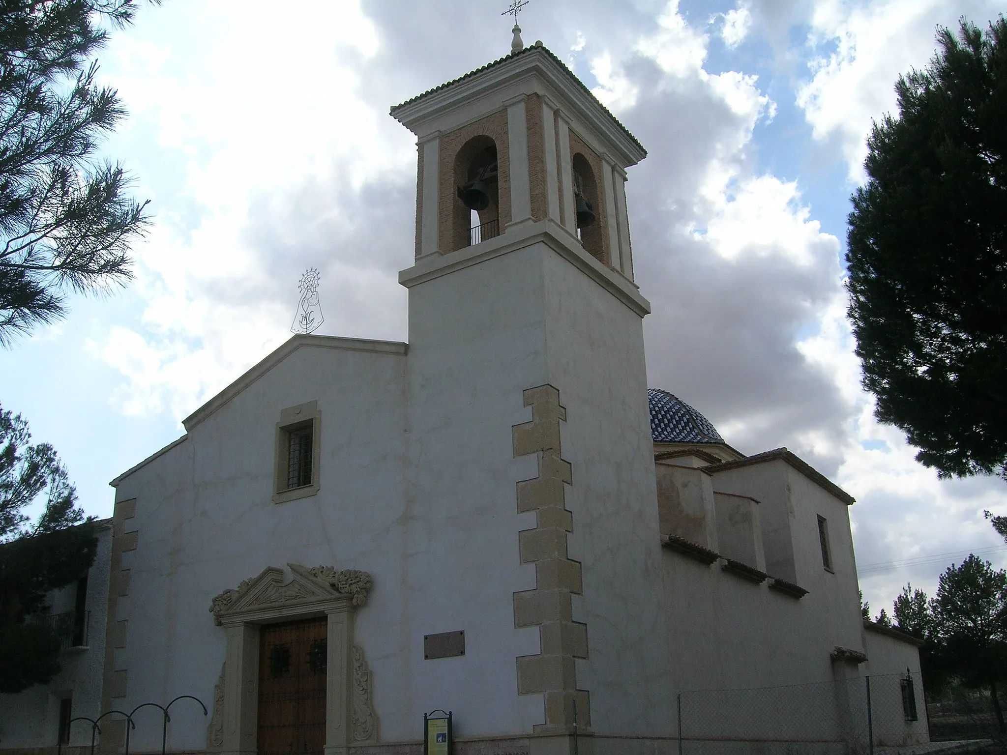 Photo showing: Santuario de Nuestra Señora de la Consolación, en Montealegre del Castillo, Albacete, España.