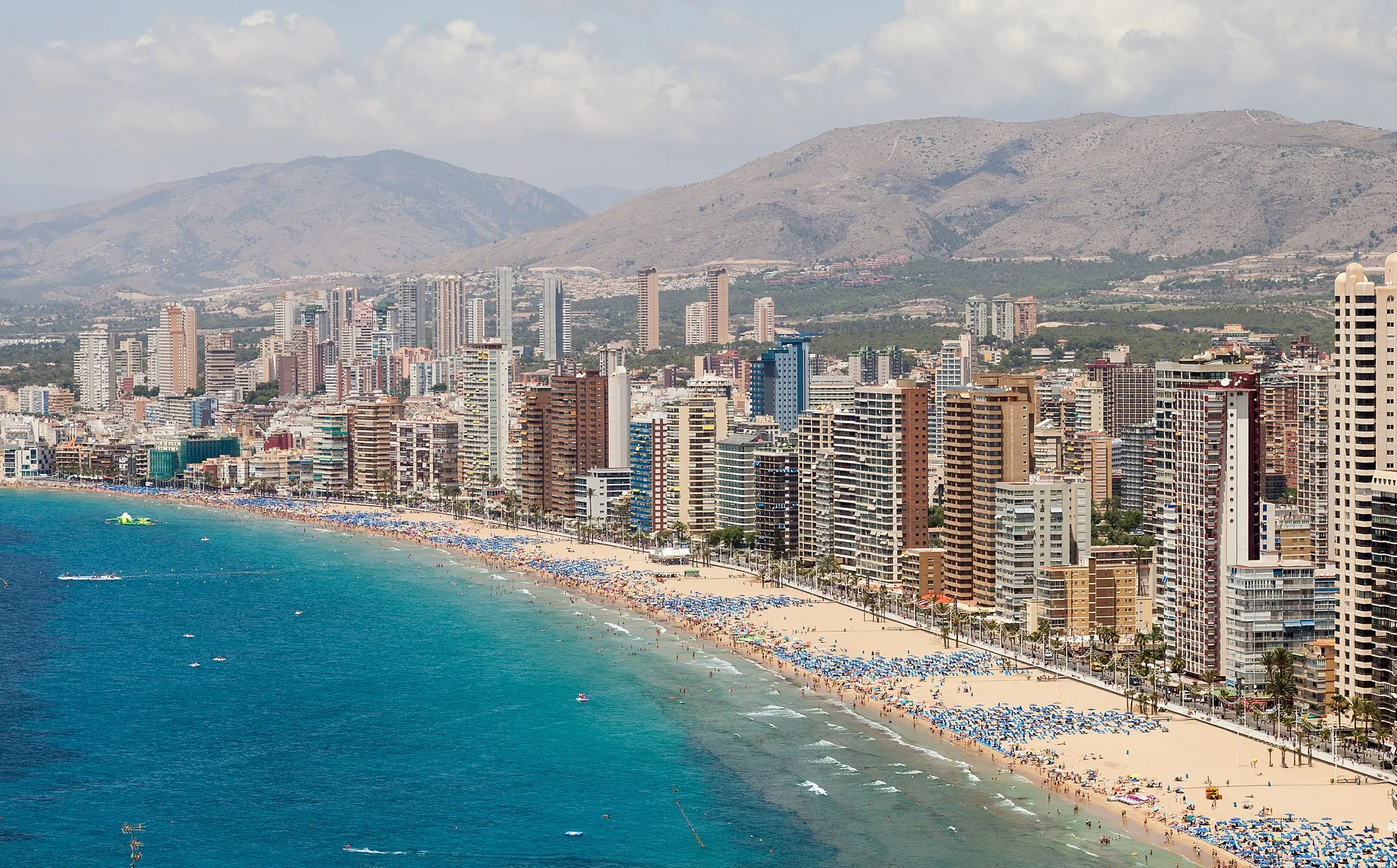 Photo showing: Levante beach, Benidorm, Spain