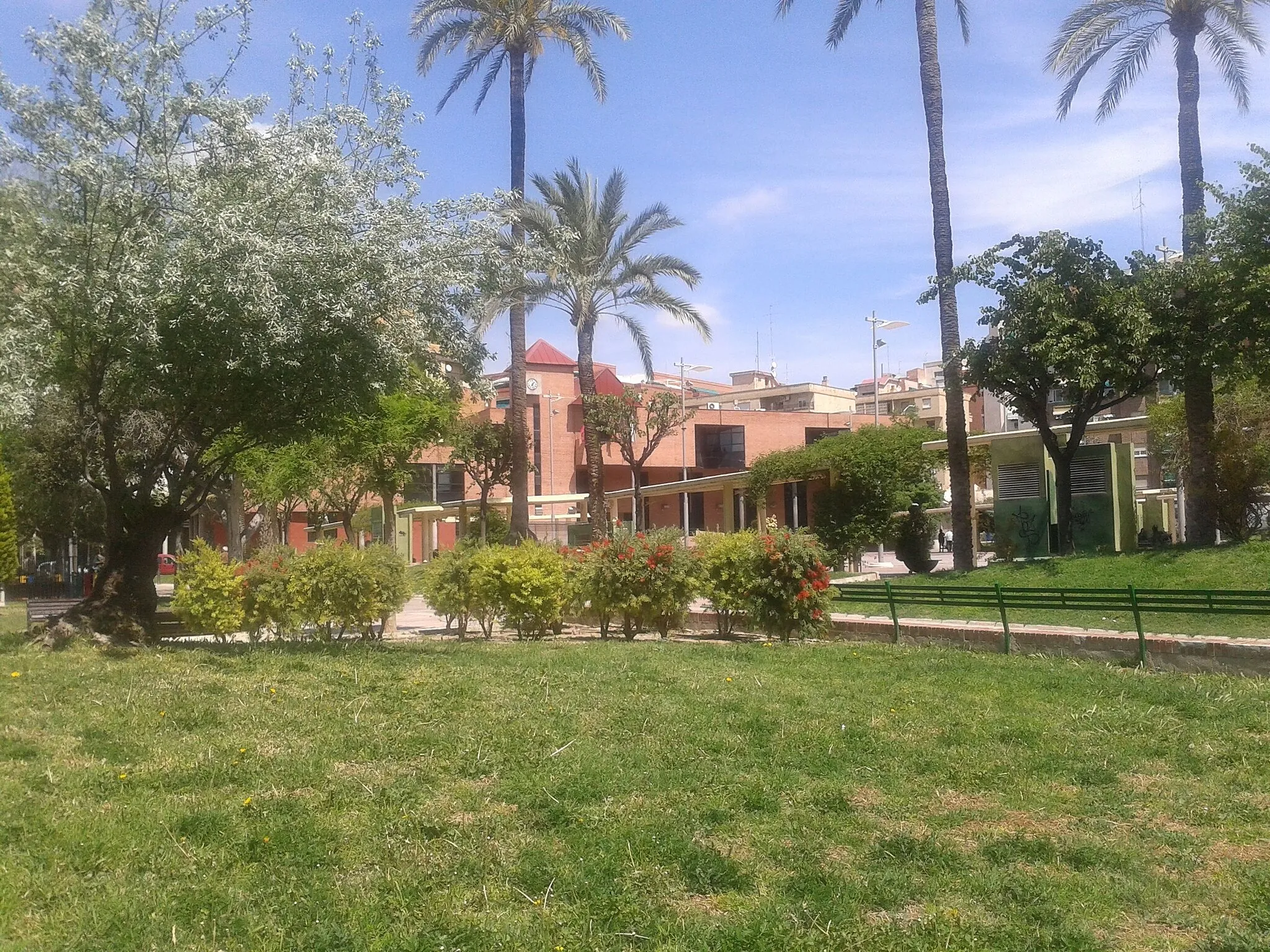 Photo showing: Casa Consistorial vista desde el Parque de la Compañía