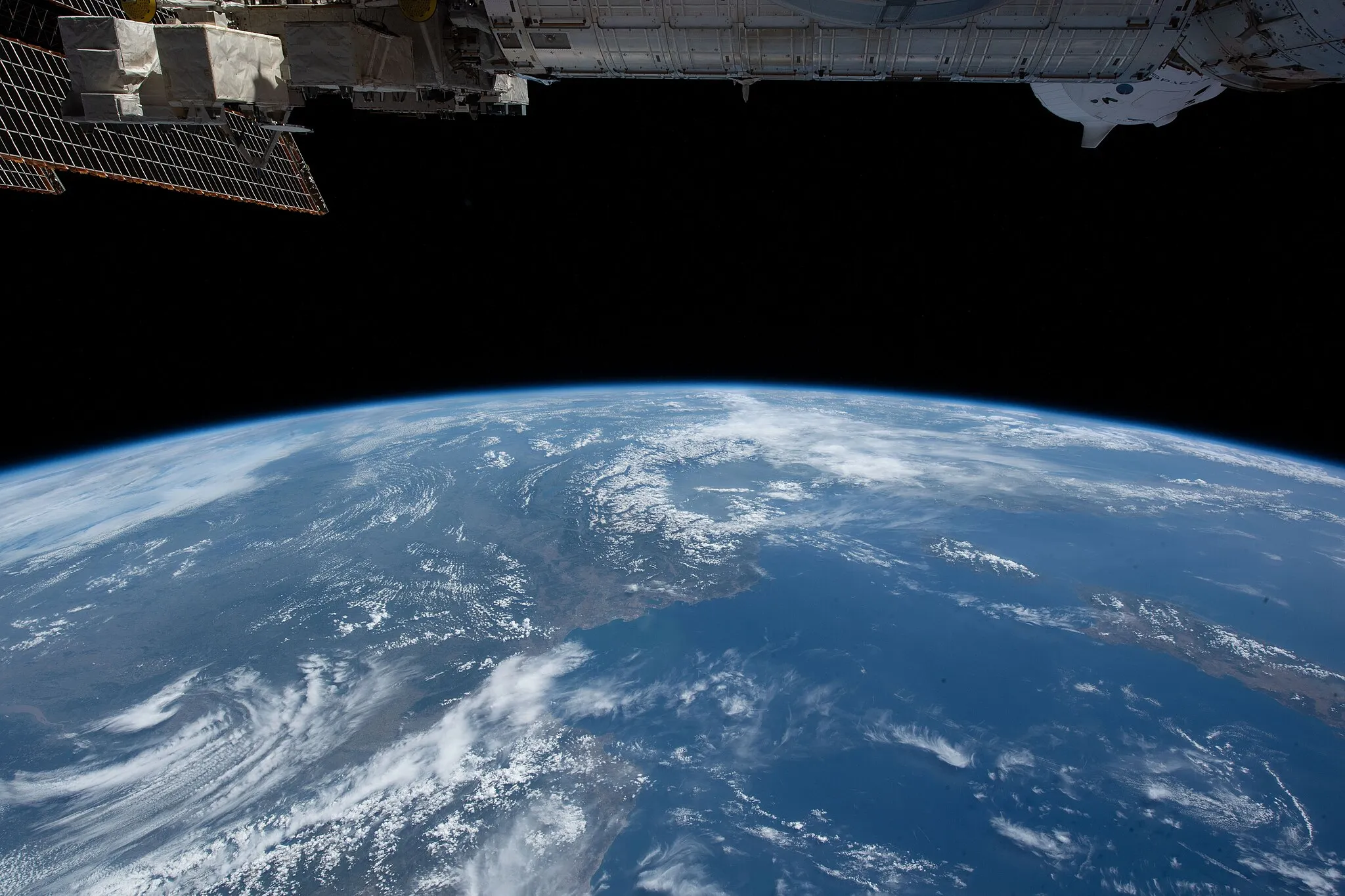 Photo showing: View of Earth taken during ISS Expedition 65.