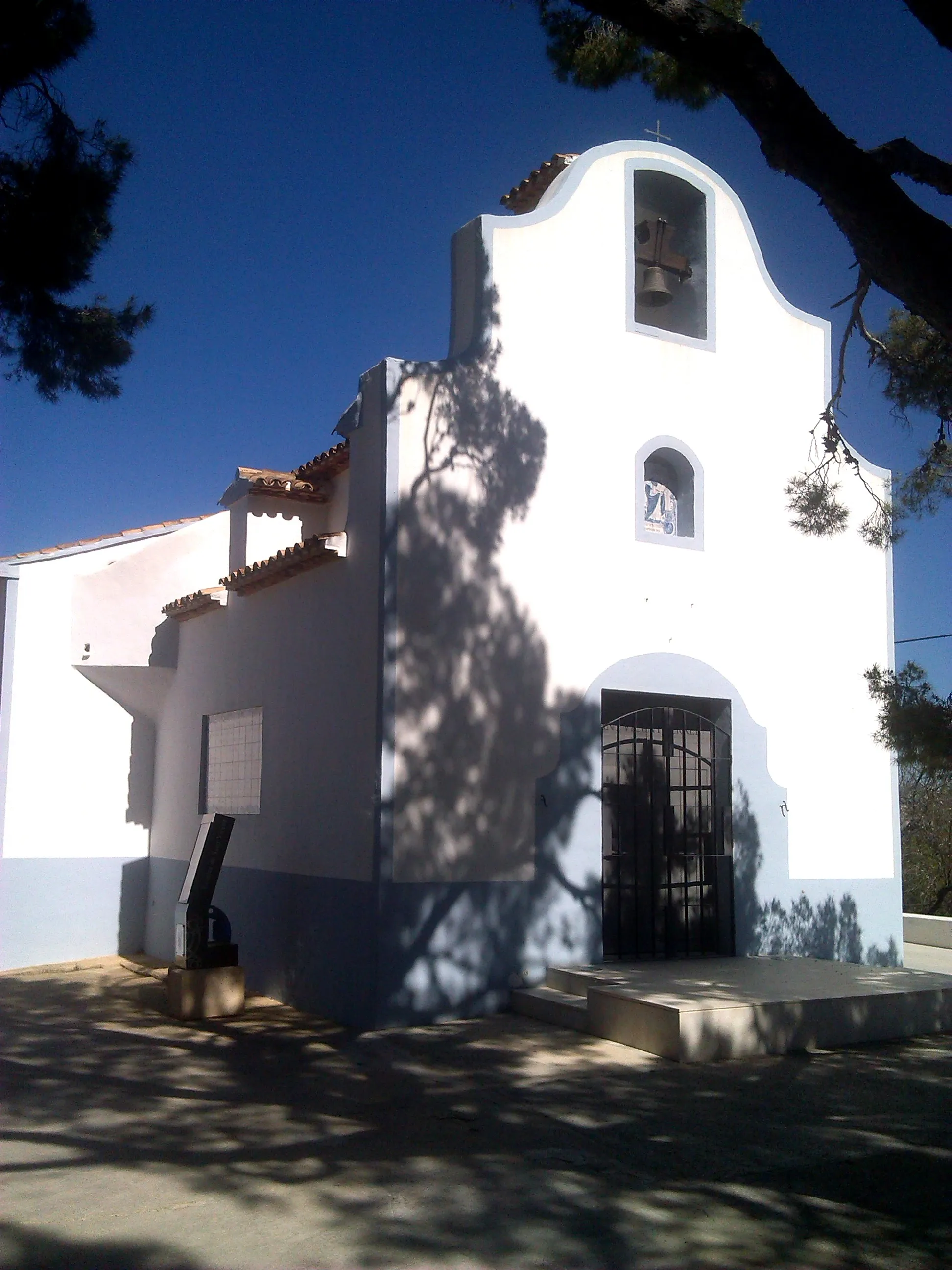 Photo showing: Ermita de Sant Vicent Ferrer. Partida del Captivador, la Nucia.