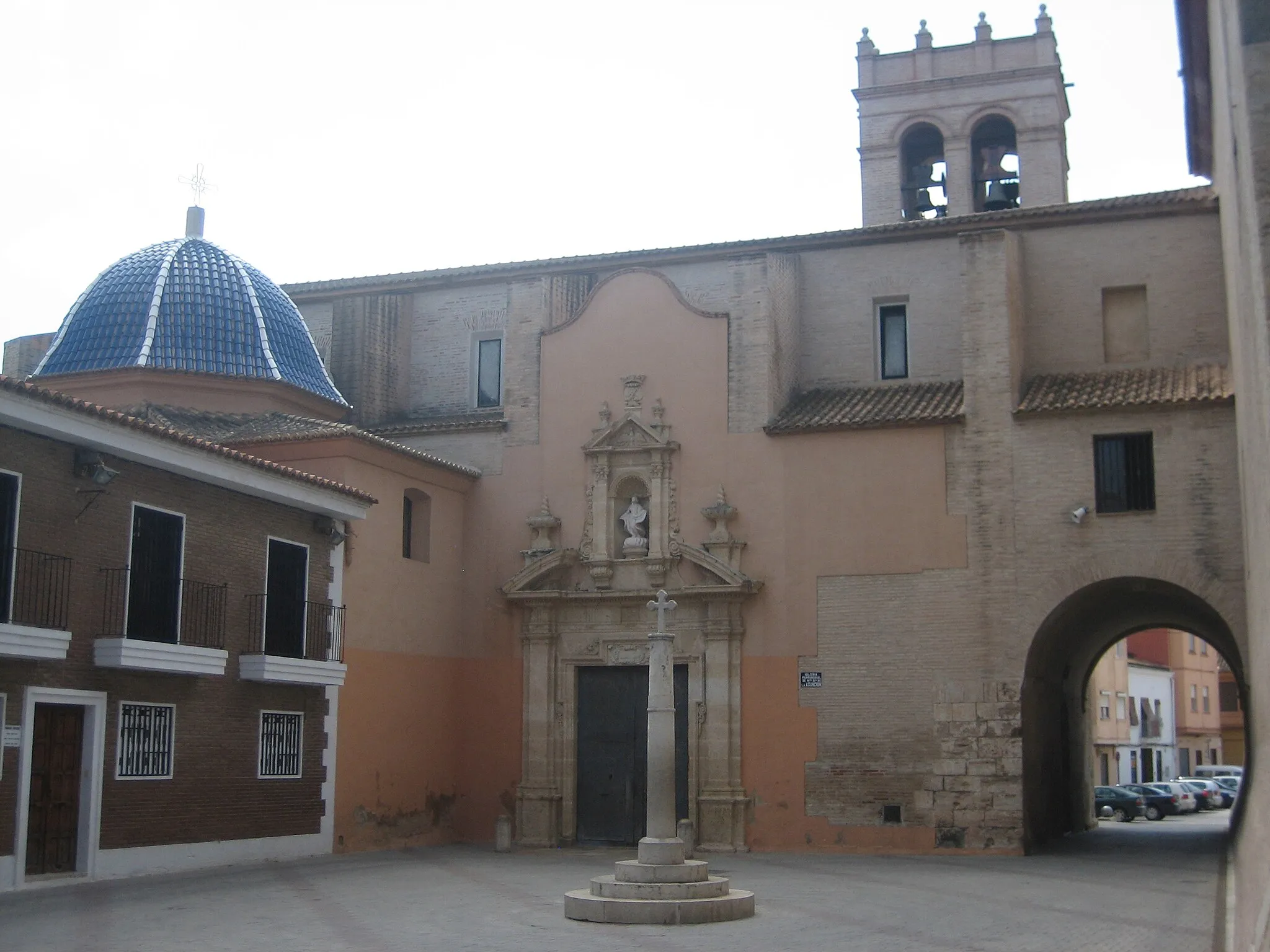 Photo showing: This is a photo of a monument indexed in the Spanish heritage register of Bienes de Interés Cultural under the reference RI-51-0000153.

This is a photo of a building indexed in the Valencian heritage register as Bé de Rellevància Local (BRL) under the reference 46.14.005-001.