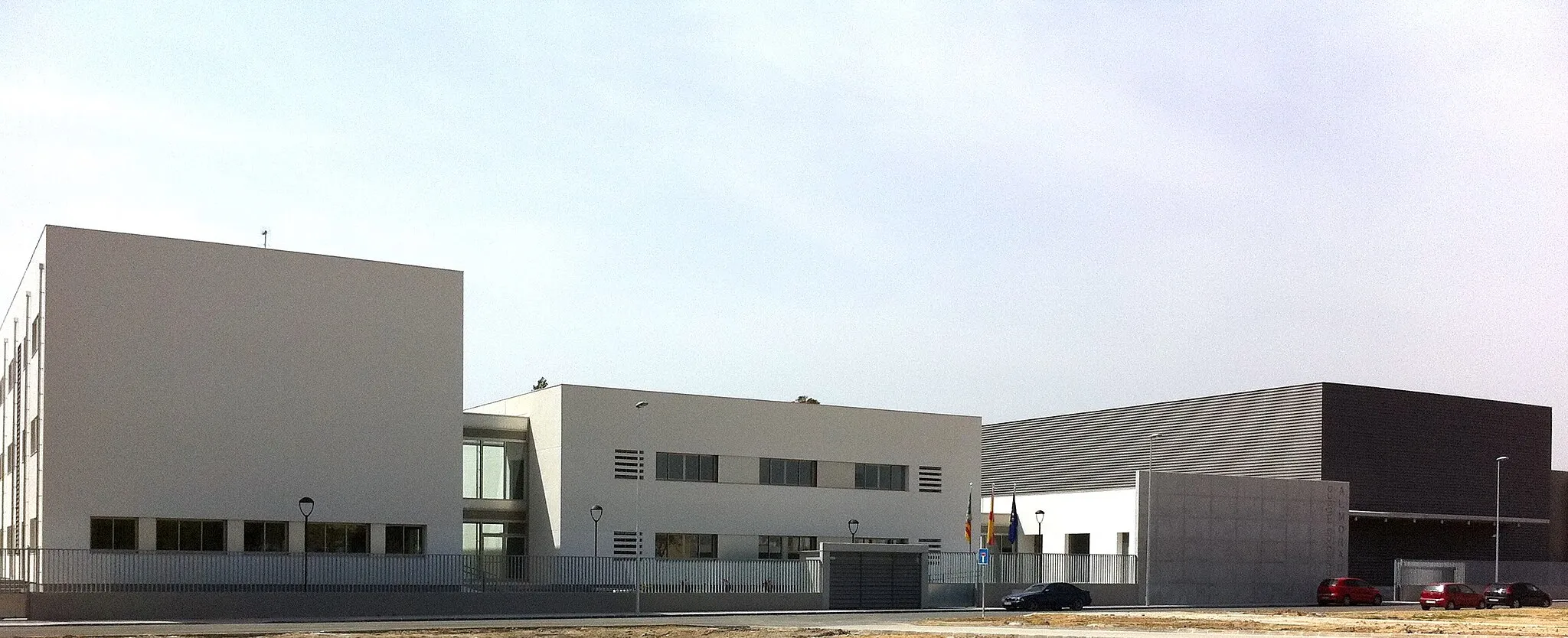 Photo showing: Escuela de Música de Almoradí (EMA): Conservatorio Profesional de Música, Sociedad Unión Musical y Auditorio Municipal de Almoradí.