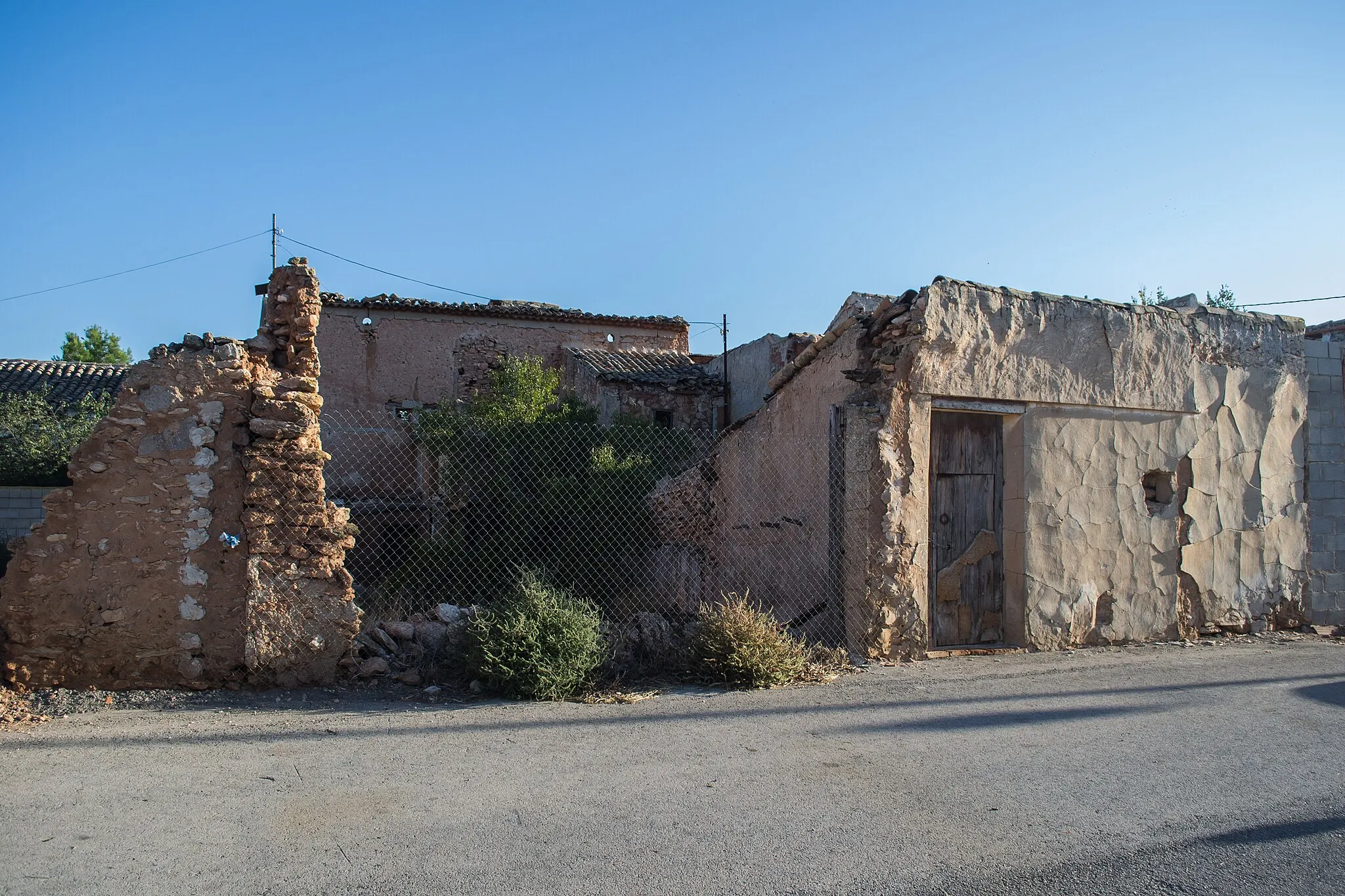 Photo showing: Casas de Madrona, pedanía de Ayora.