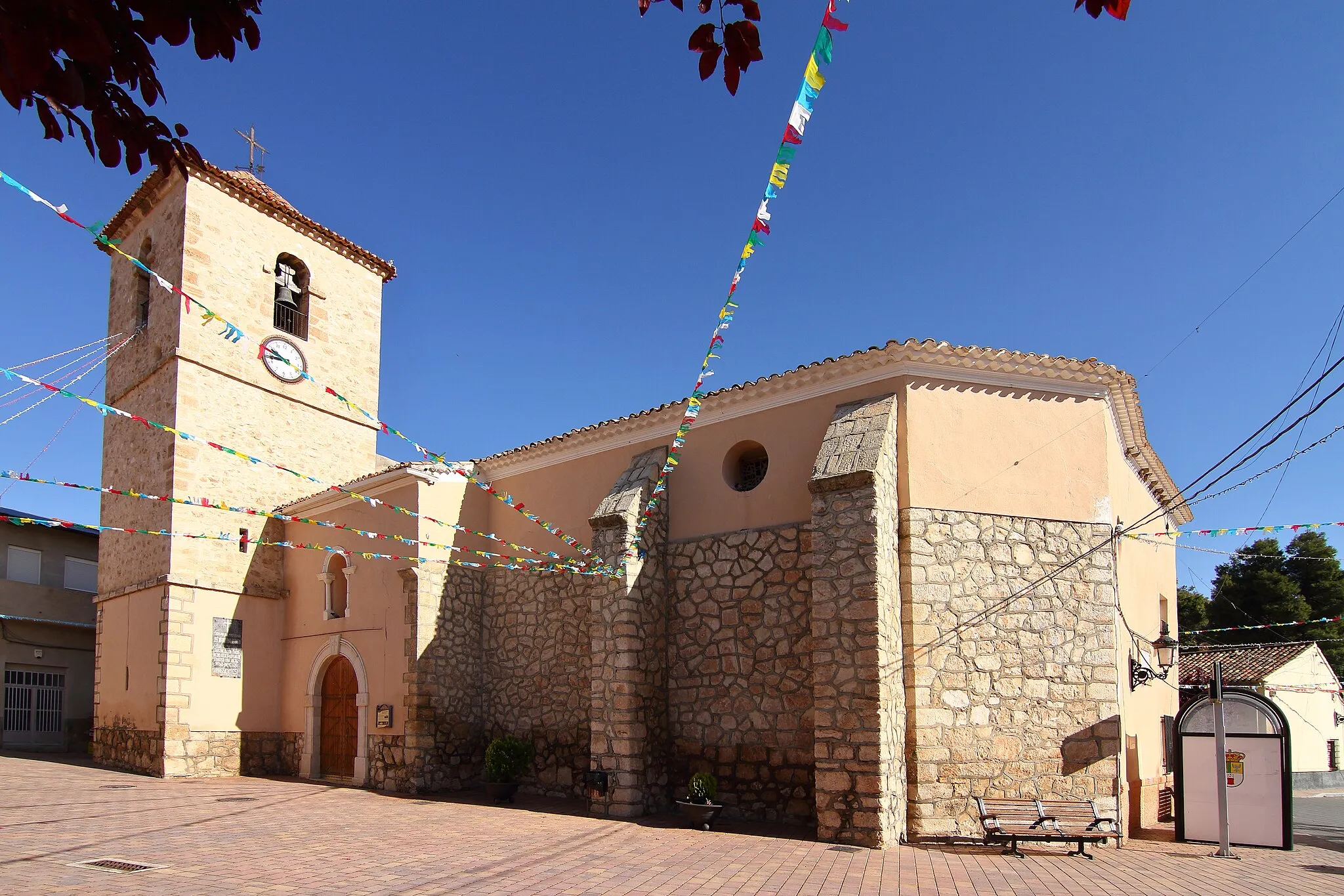 Photo showing: Pozo-Lorente, Iglesia, 01