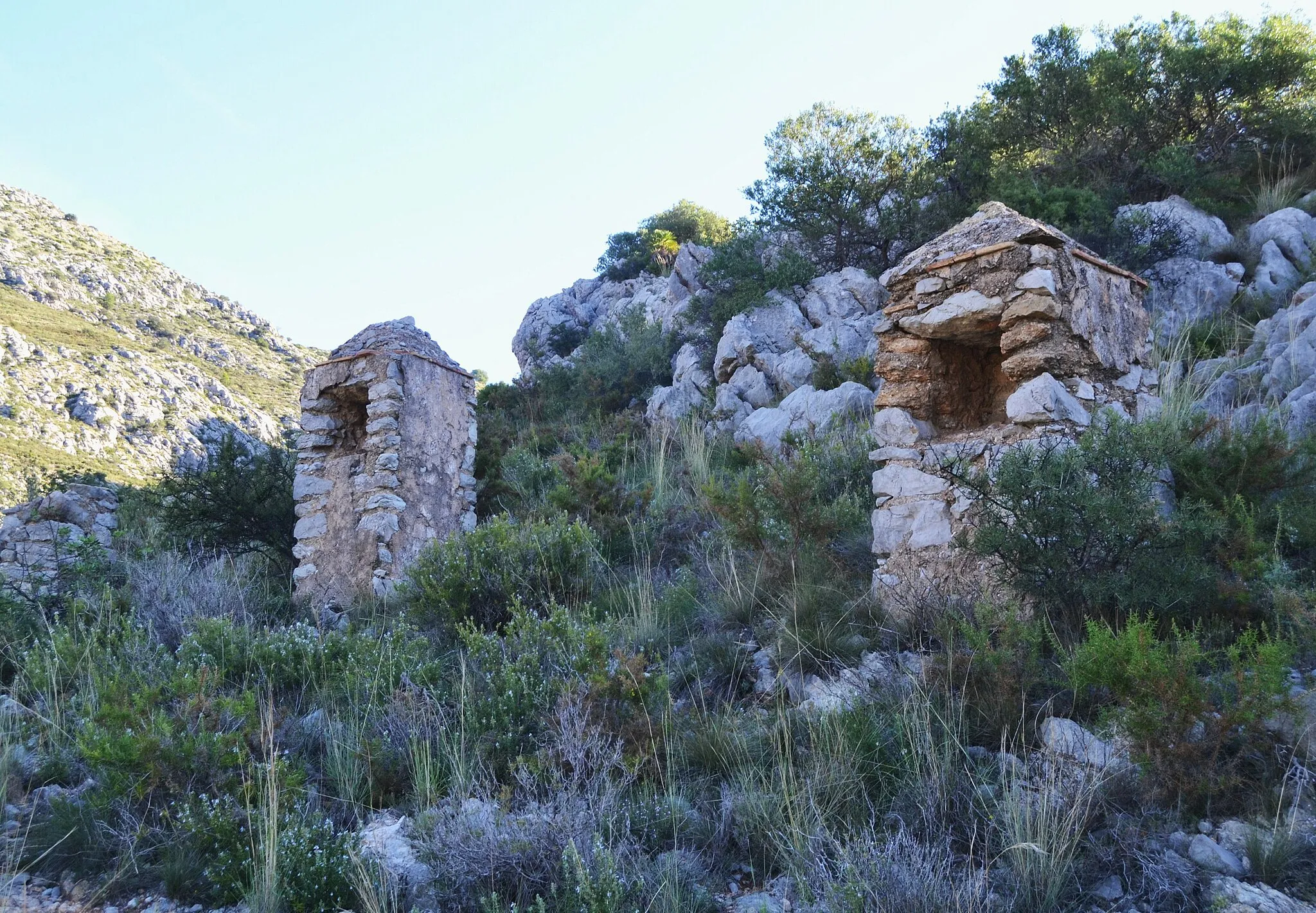 Photo showing: Estacions del calvari velles, Benimeli.