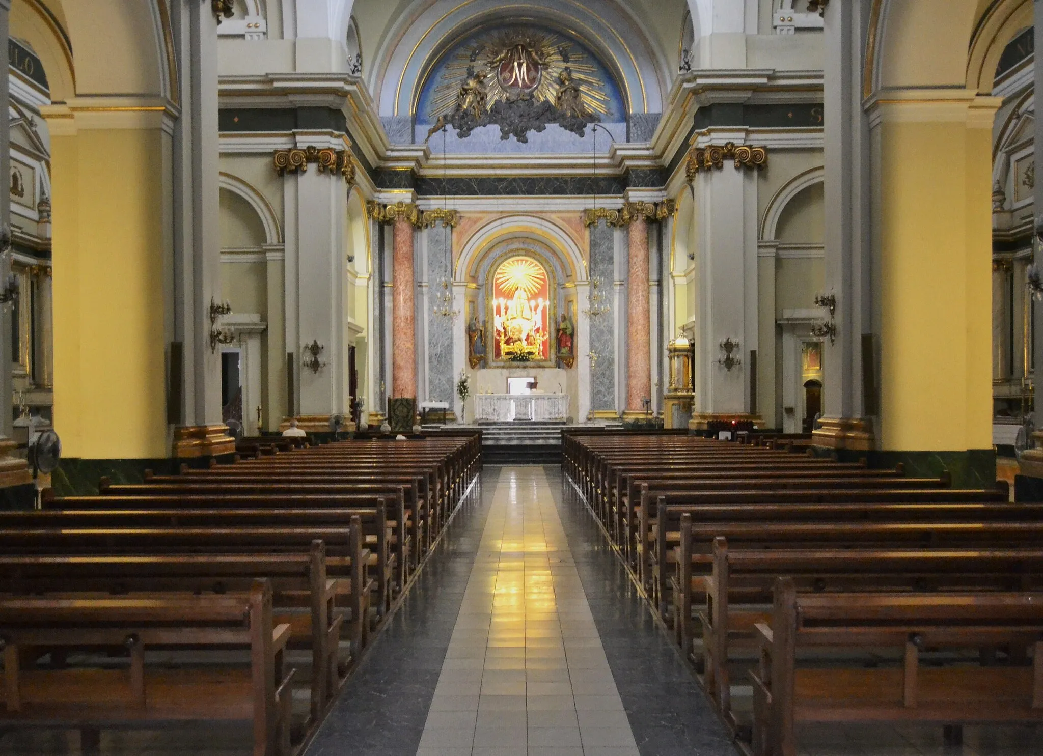 Photo showing: Interior de l'església de santa Maria de Xaló.