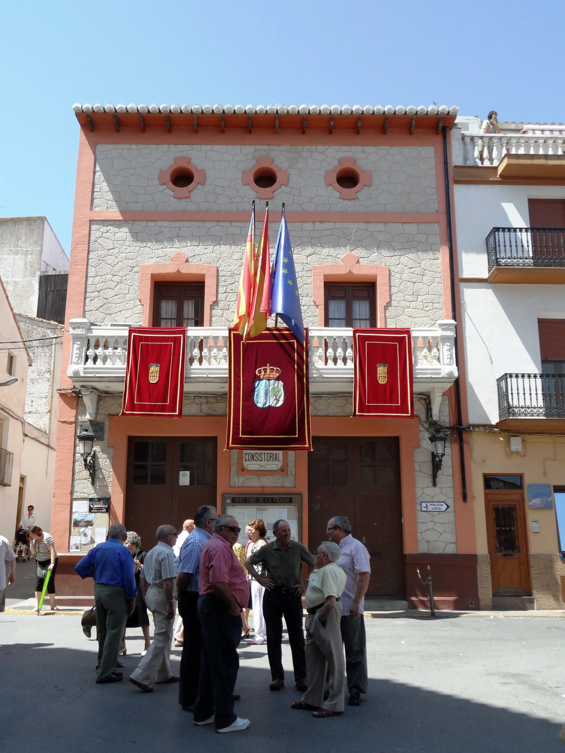 Photo showing: Ajuntament de la Font de la Figuera.