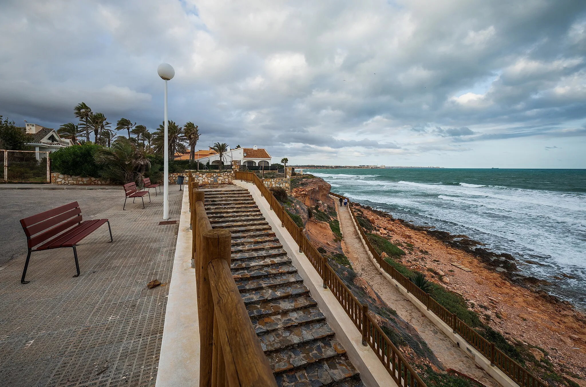 Photo showing: Coast at Calle Carriles in Cabo Roig in Orihuela Costa, Orihuela, Alicante, Spain in 2022 January.