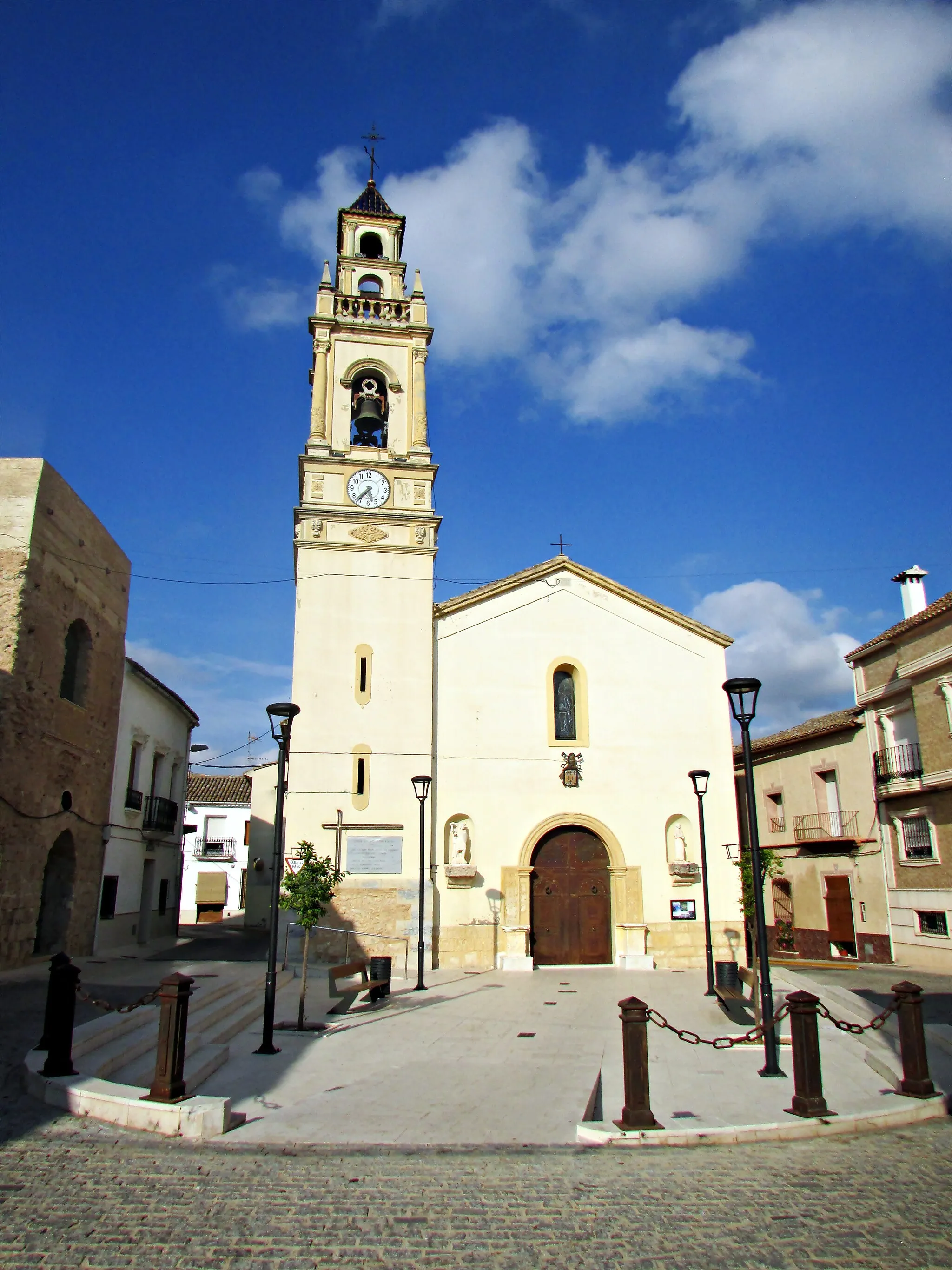 Photo showing: Iglesia parroquial de San Miguel Arcángel y Santa Maria Magdalena