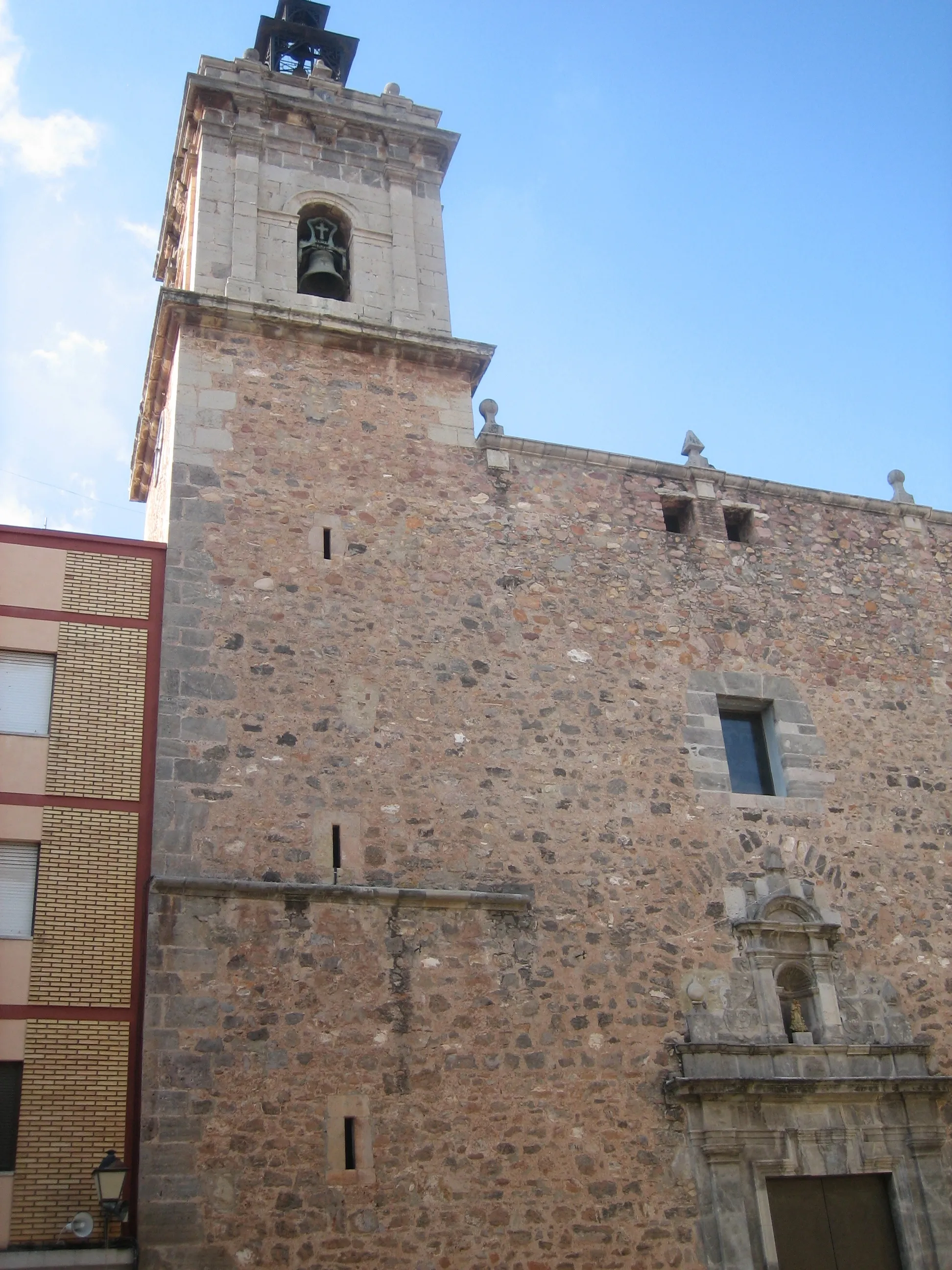 Photo showing: Campanar de l'església de la Mare de Déu dels Àngels de Betxí (Plana Baixa)