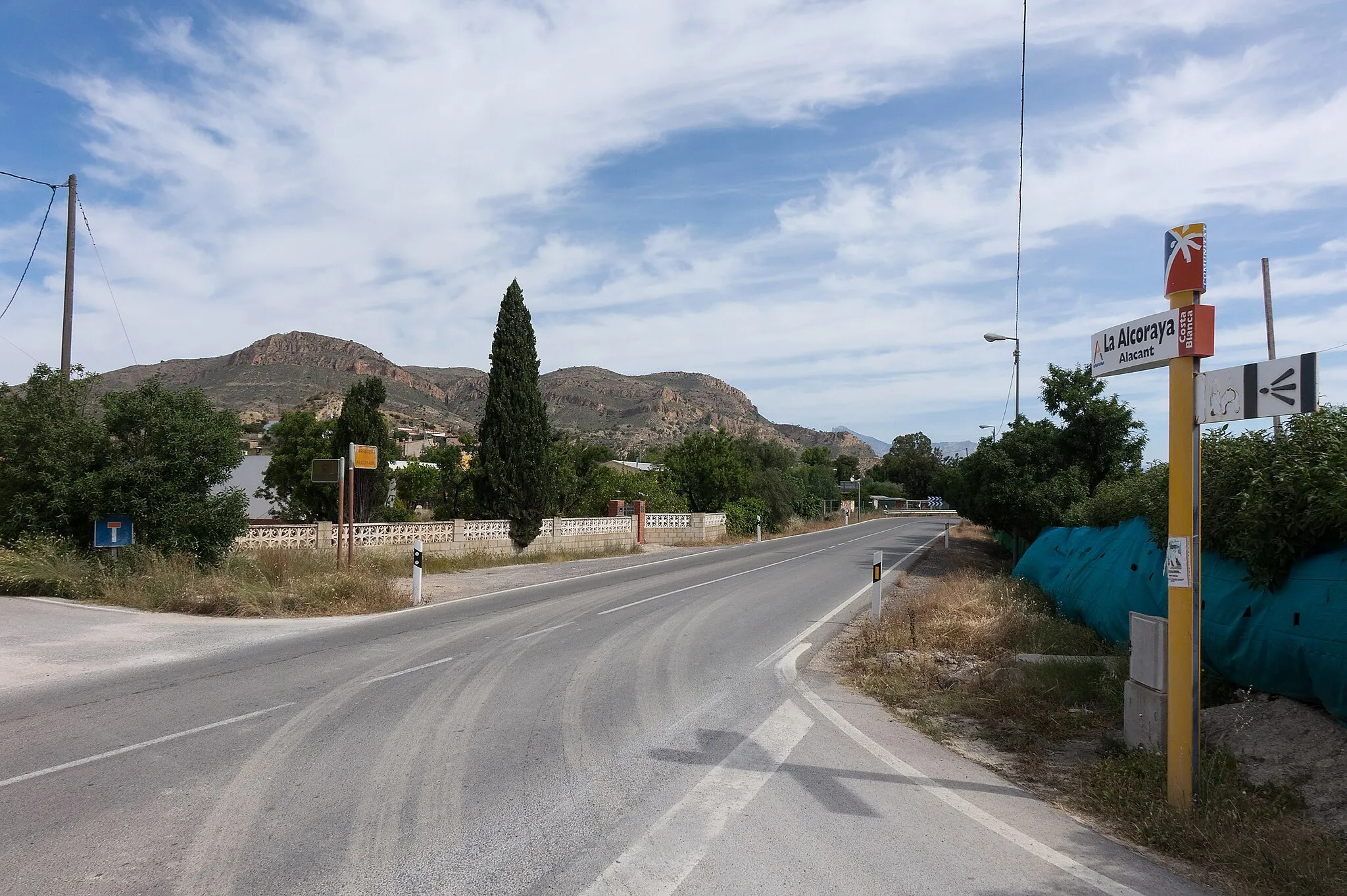 Photo showing: Vista general camino La Alcoraya, Alicante