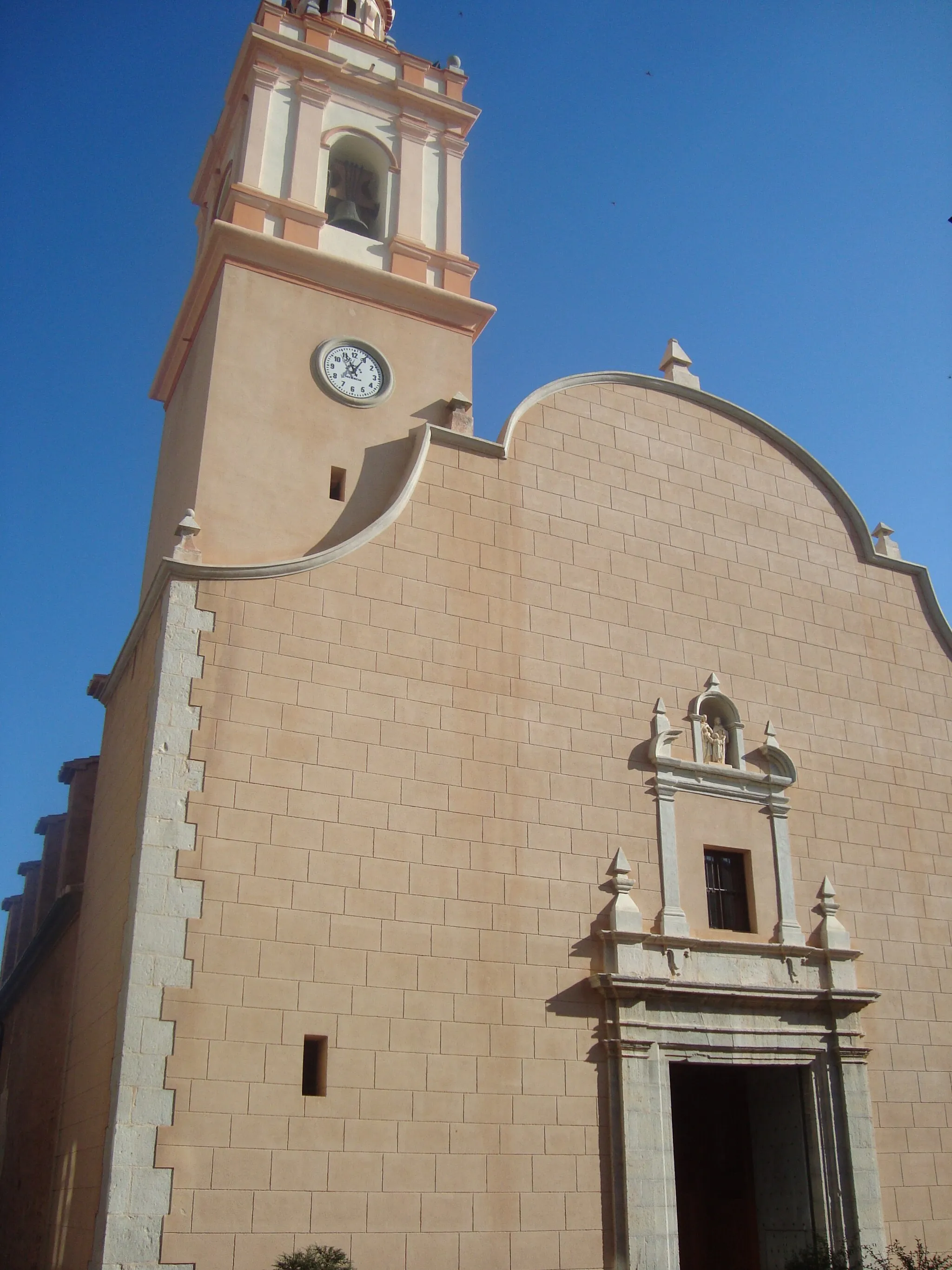 Photo showing: Església de la Sagrada Família (la Vilavella)