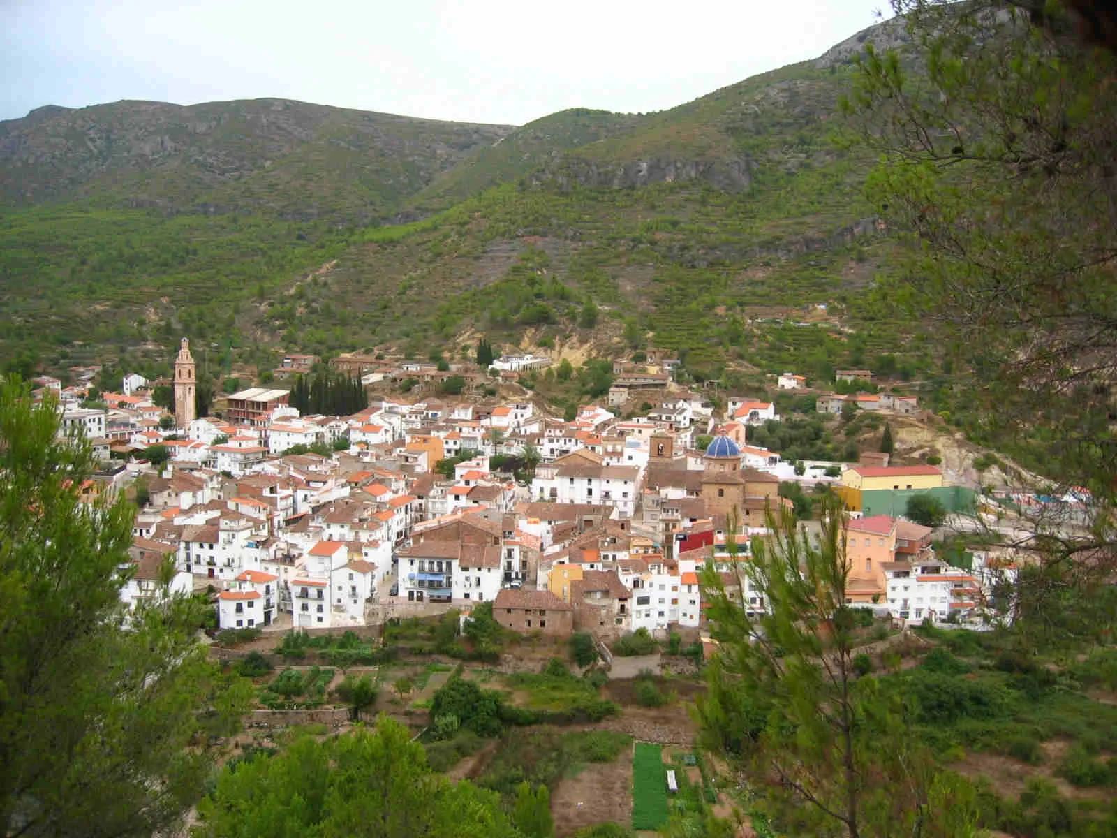 Photo showing: View of Ayodar town in Castellón (Spain)