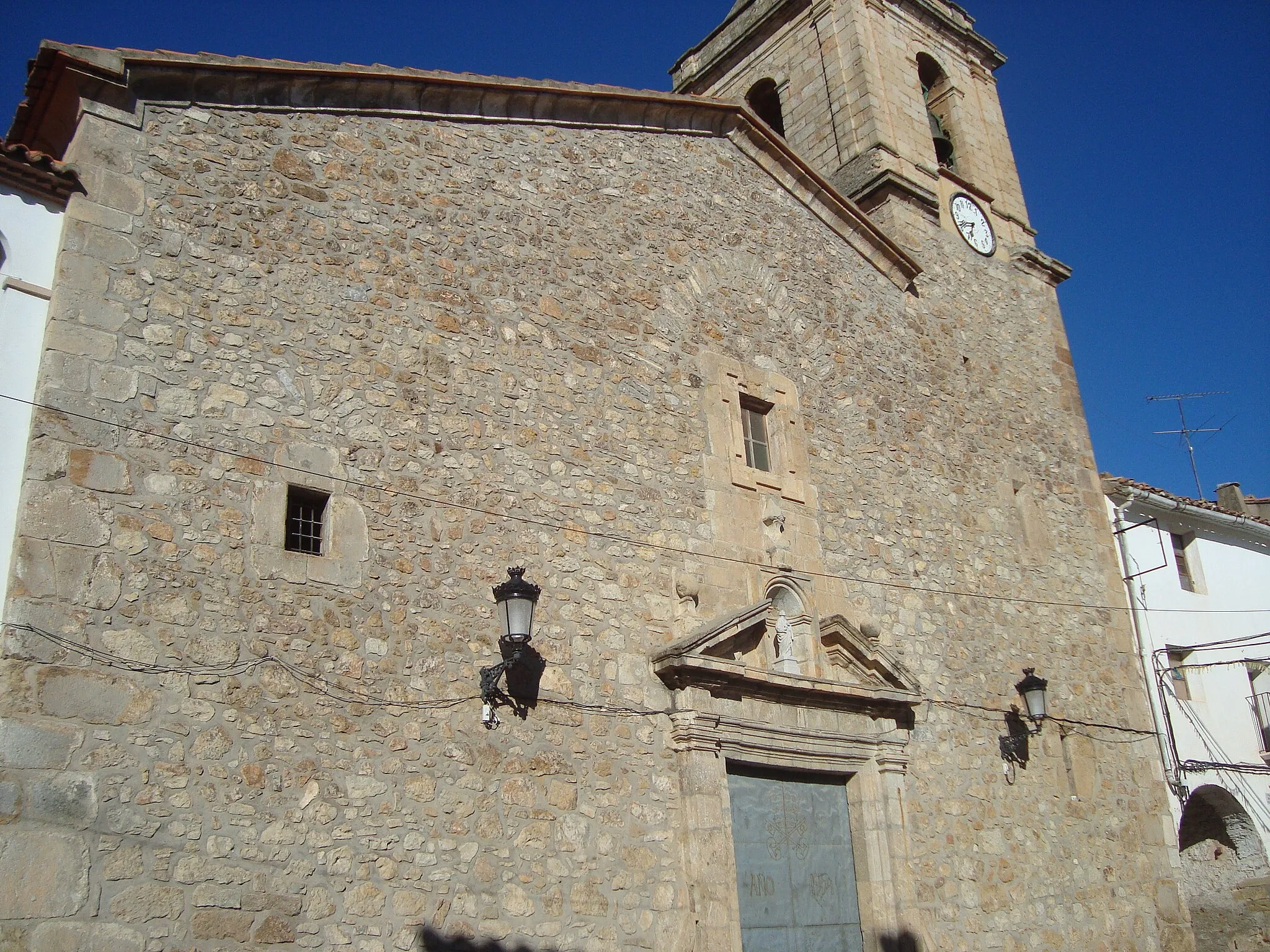 Photo showing: Església parroquial de Sant Pere (el Castell de Vilamalefa)