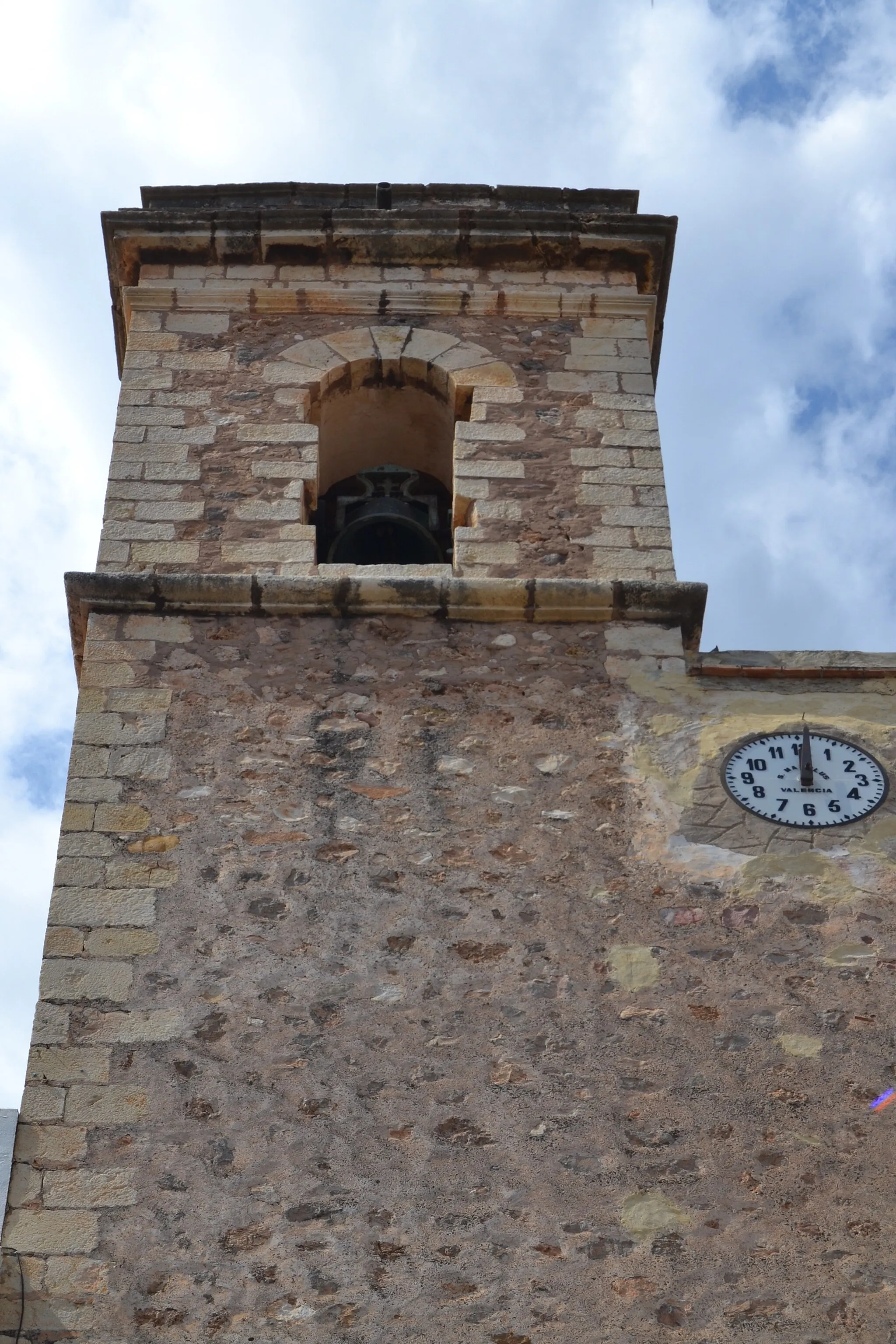 Photo showing: Església de la Mare de Déu de la Mercé d'Algar de Palància, campanar.