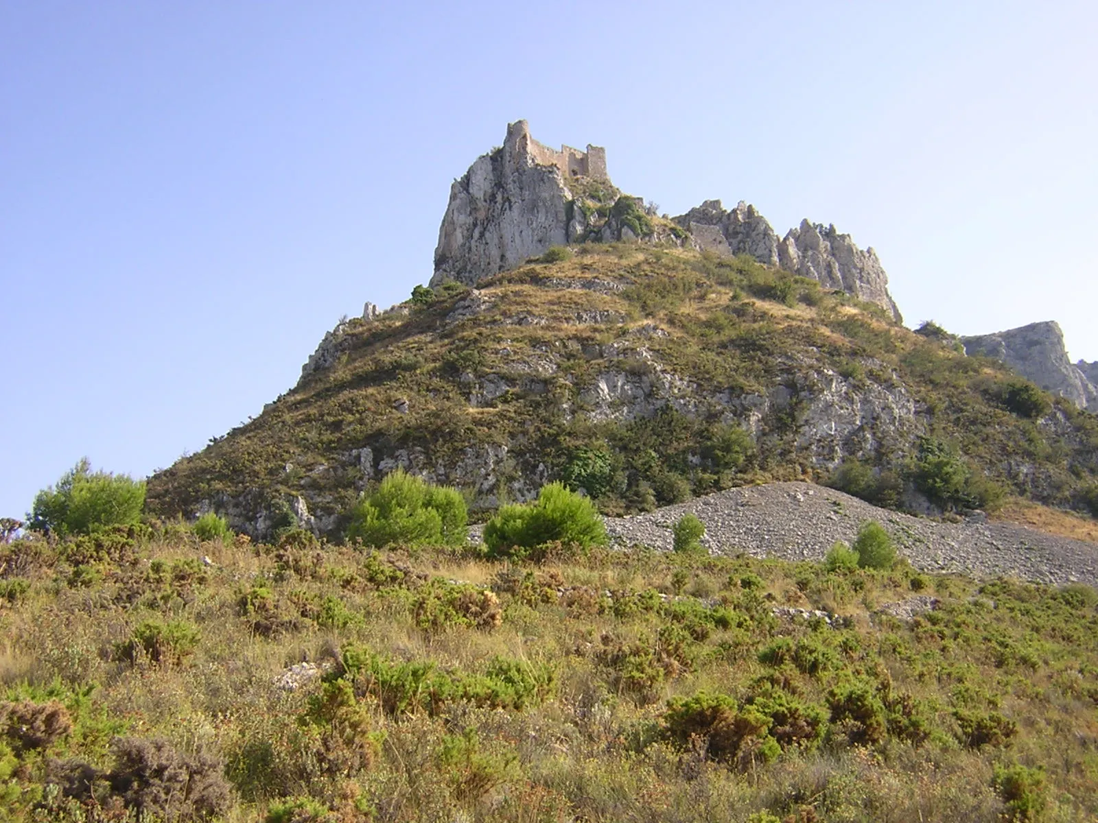 Photo showing: Castell d'Alfofra als municipis de Benifato i Confrides (la Marina Baixa, País Valencià)