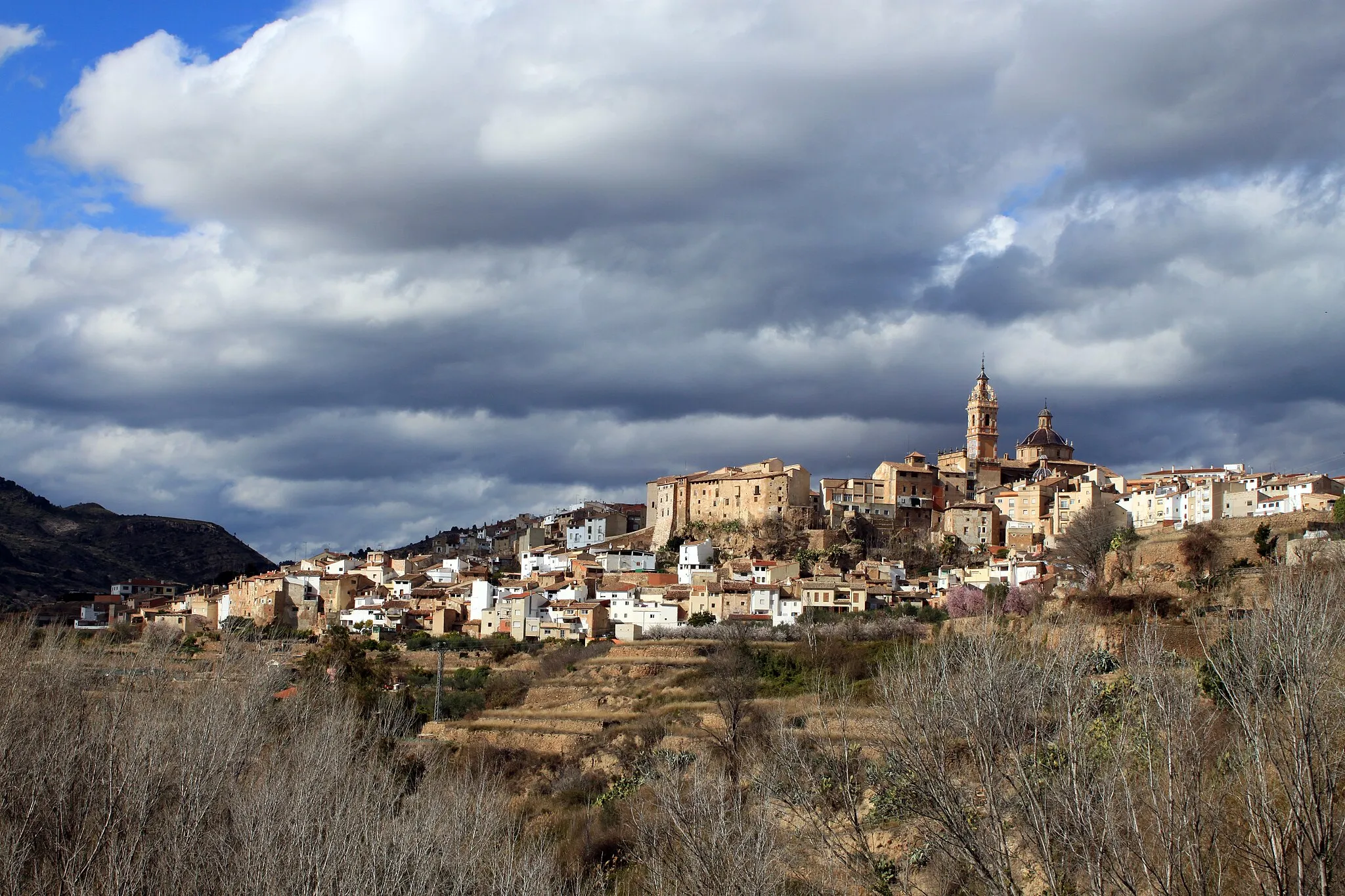 Photo showing: Vista general de la localidad de Chelva, provincia de Valencia, Comunidad valenciana. España