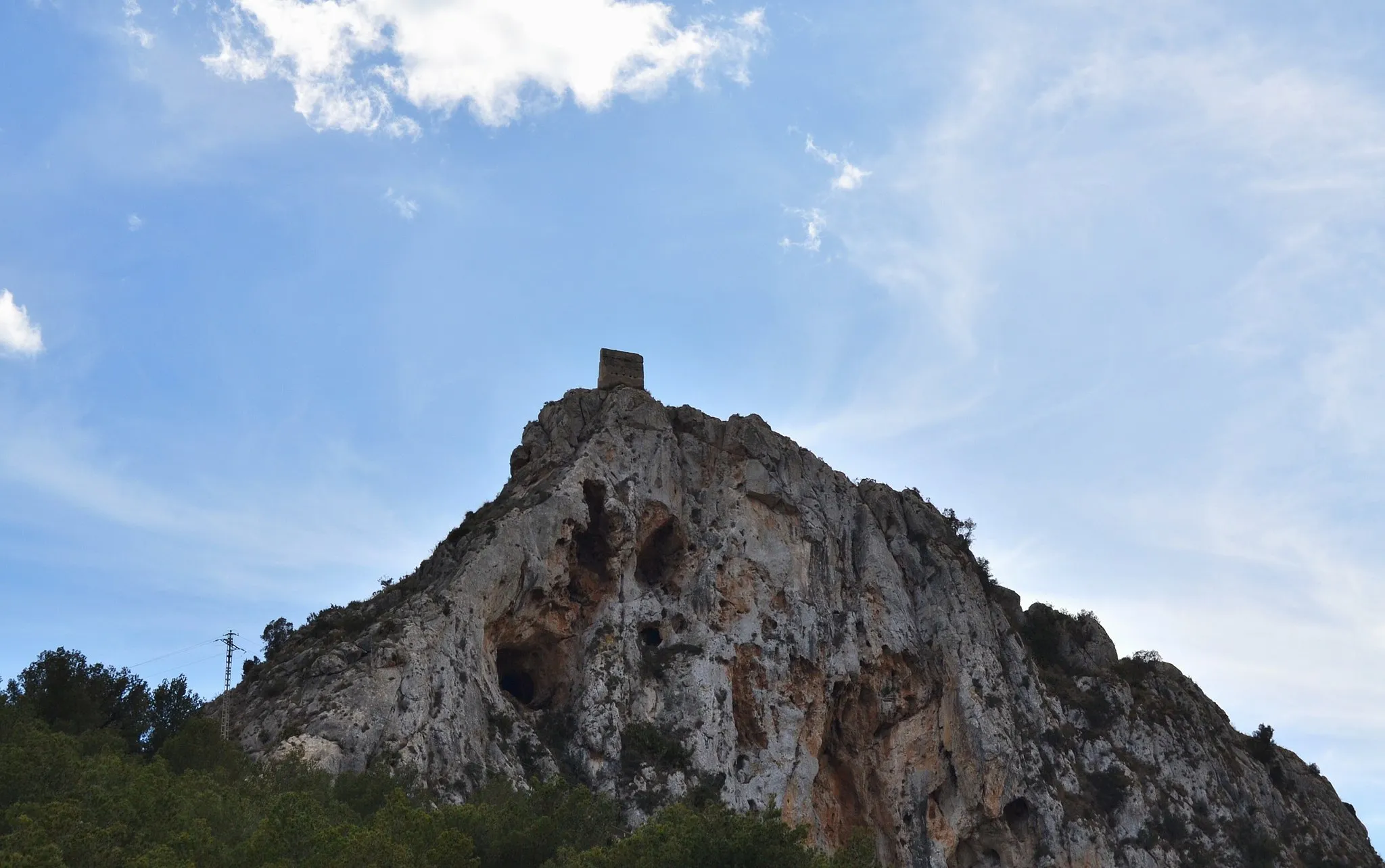 Photo showing: El castellet de Calp des de baix.