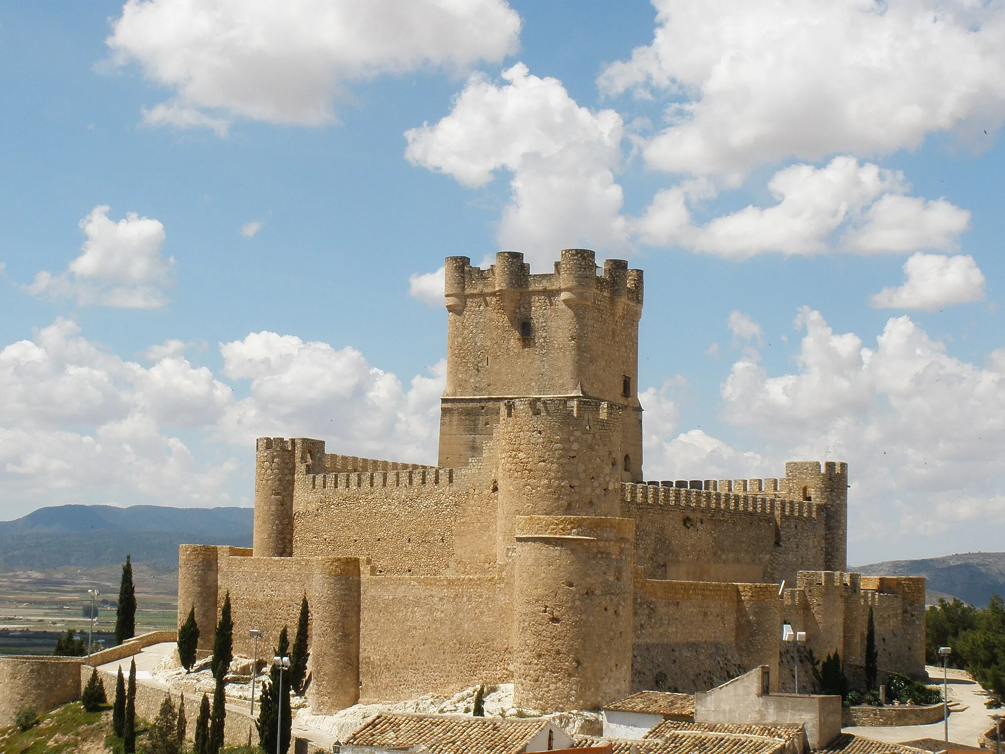 Photo showing: Castillo de Villena. En él se realizan las embajadas mora y cristiana.