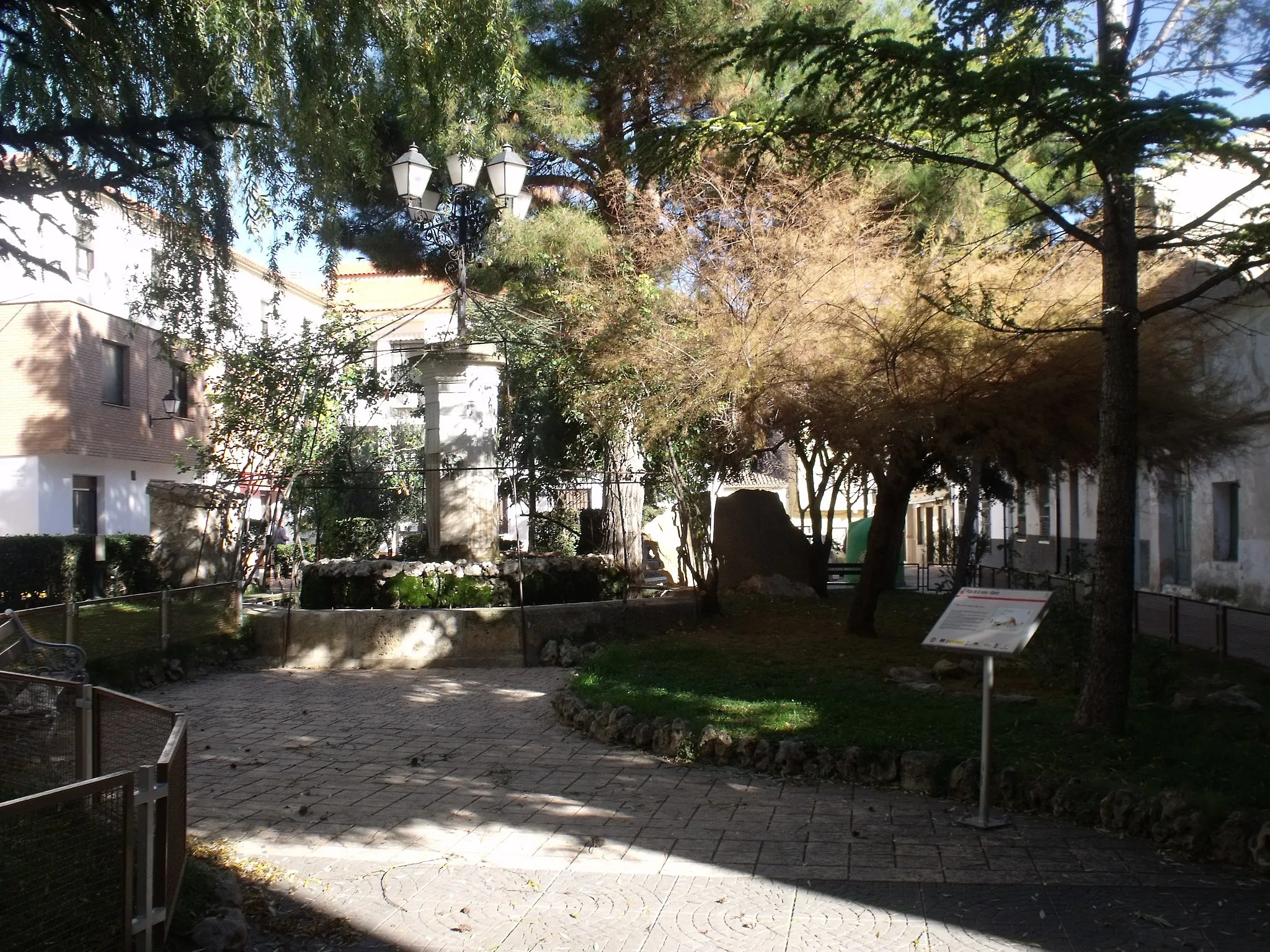 Photo showing: detalle fuente plaza del Ayuntamiento