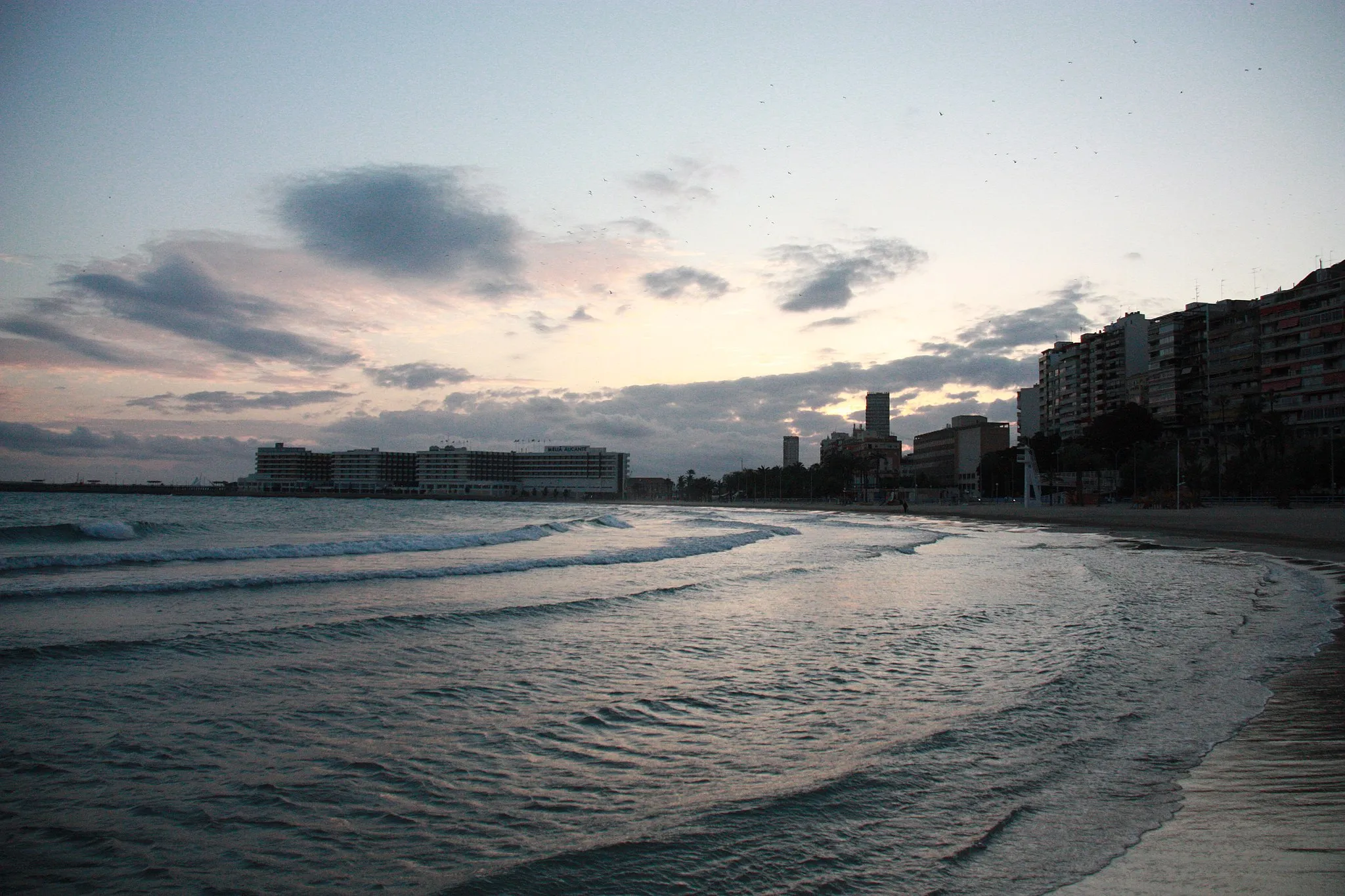 Photo showing: Postiguet Beach, Alicante