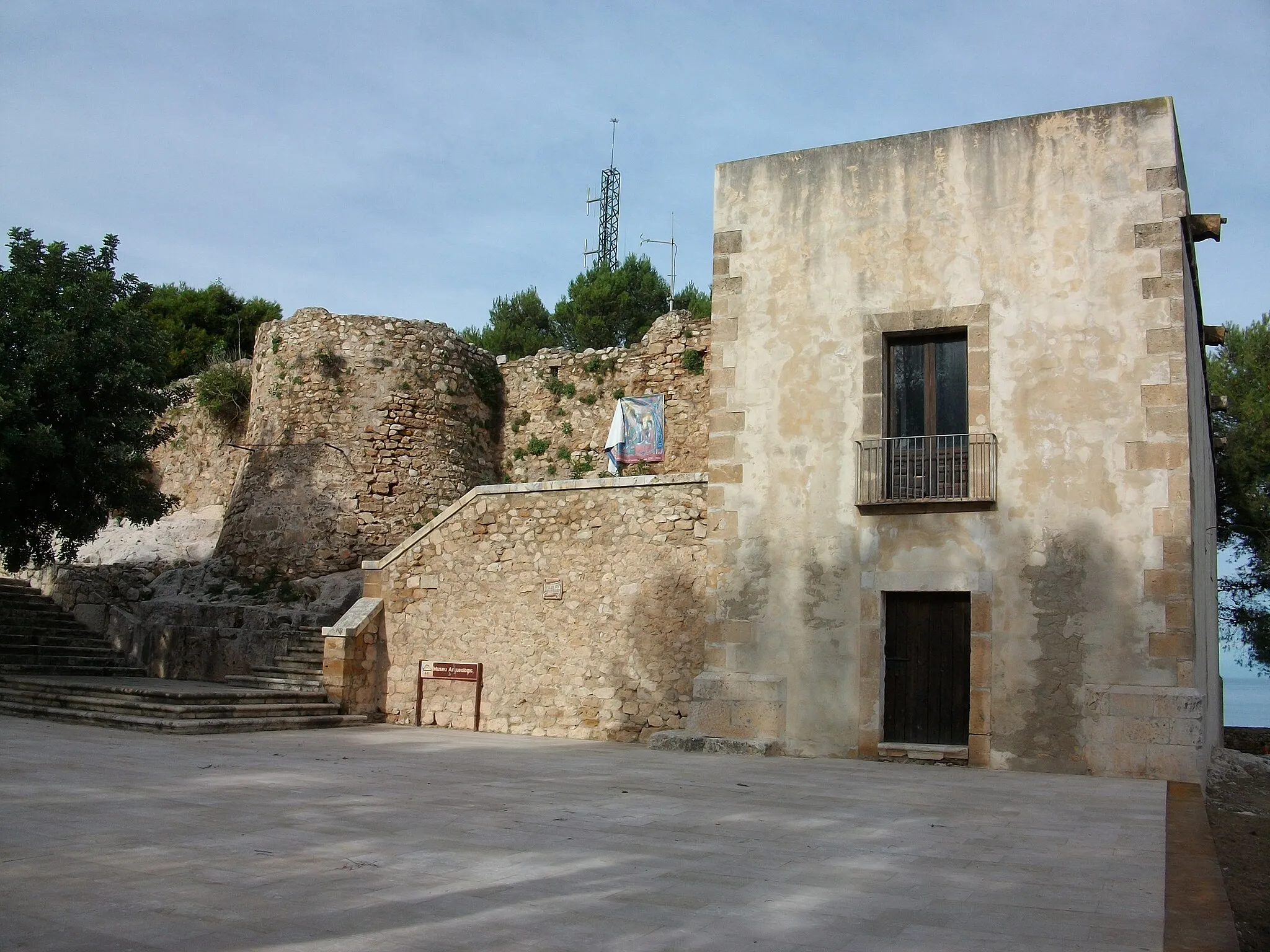 Photo showing: Palau del Governador (s. XVII) del Castell de Dénia, País Valencià.