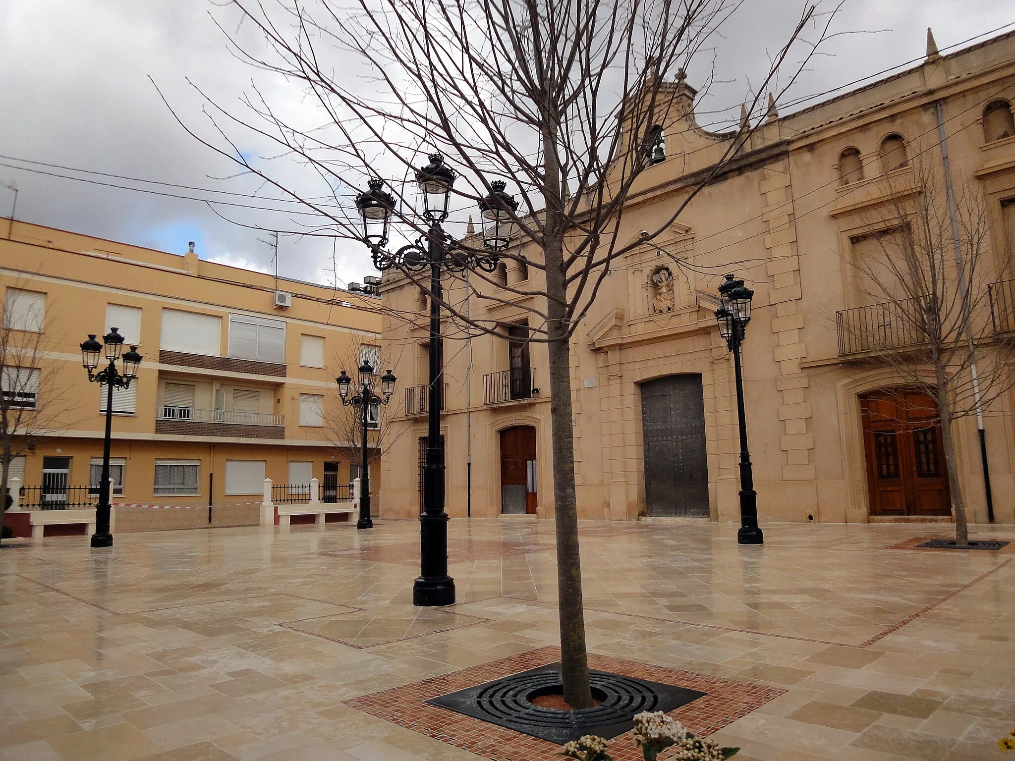 Photo showing: New look of Glorieta of Beneixama, after the works carried out for adequacy.