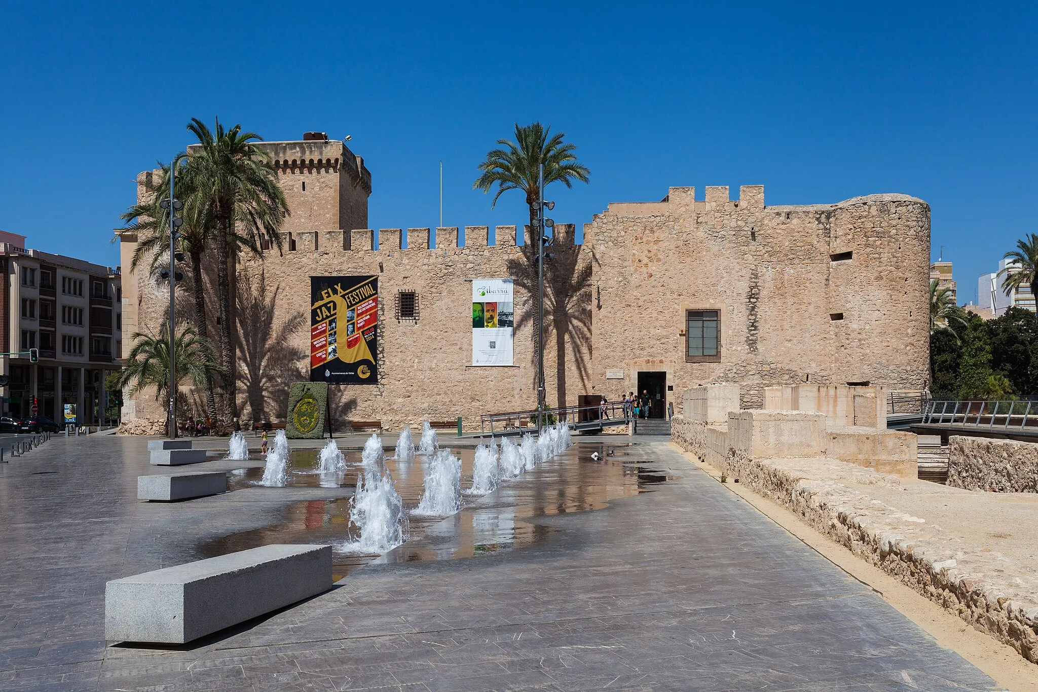 Photo showing: Altamira Palace, Elche, Spain

This is a photo of a monument indexed in the Spanish heritage register of Bienes de Interés Cultural under the reference RI-51-0001292.