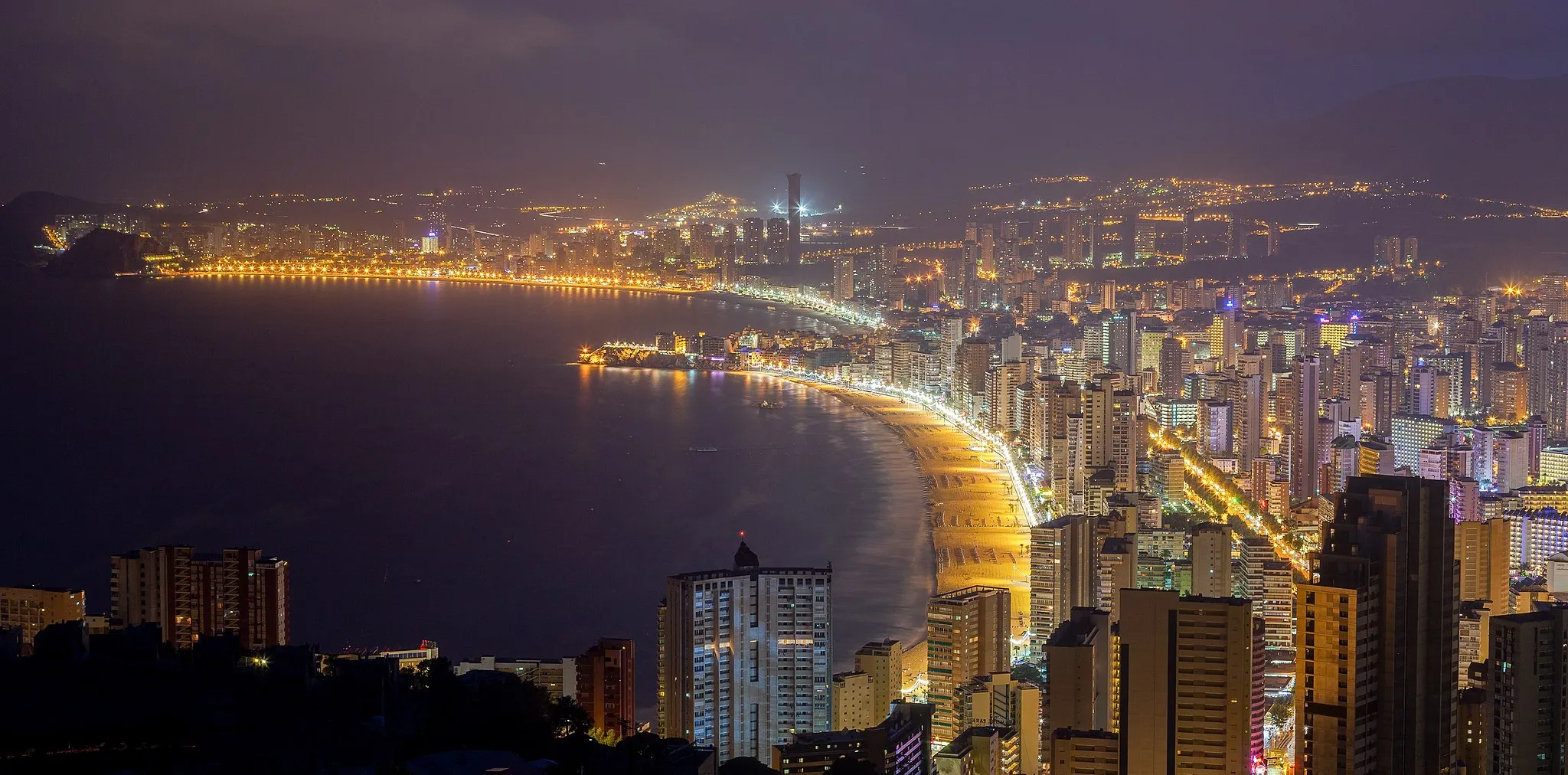 Photo showing: View of Benidorm, Spain