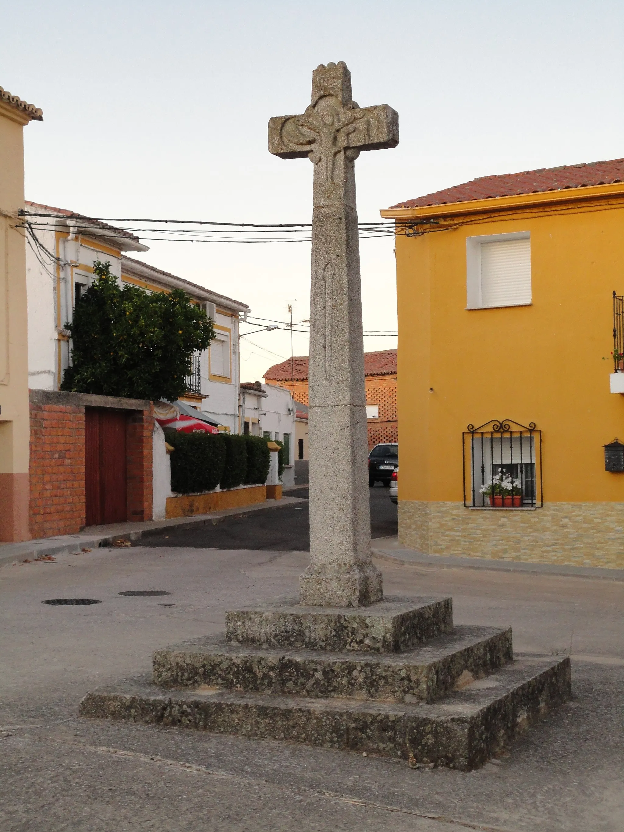 Photo showing: Cruz en Huélaga, provincia de Cáceres, España.