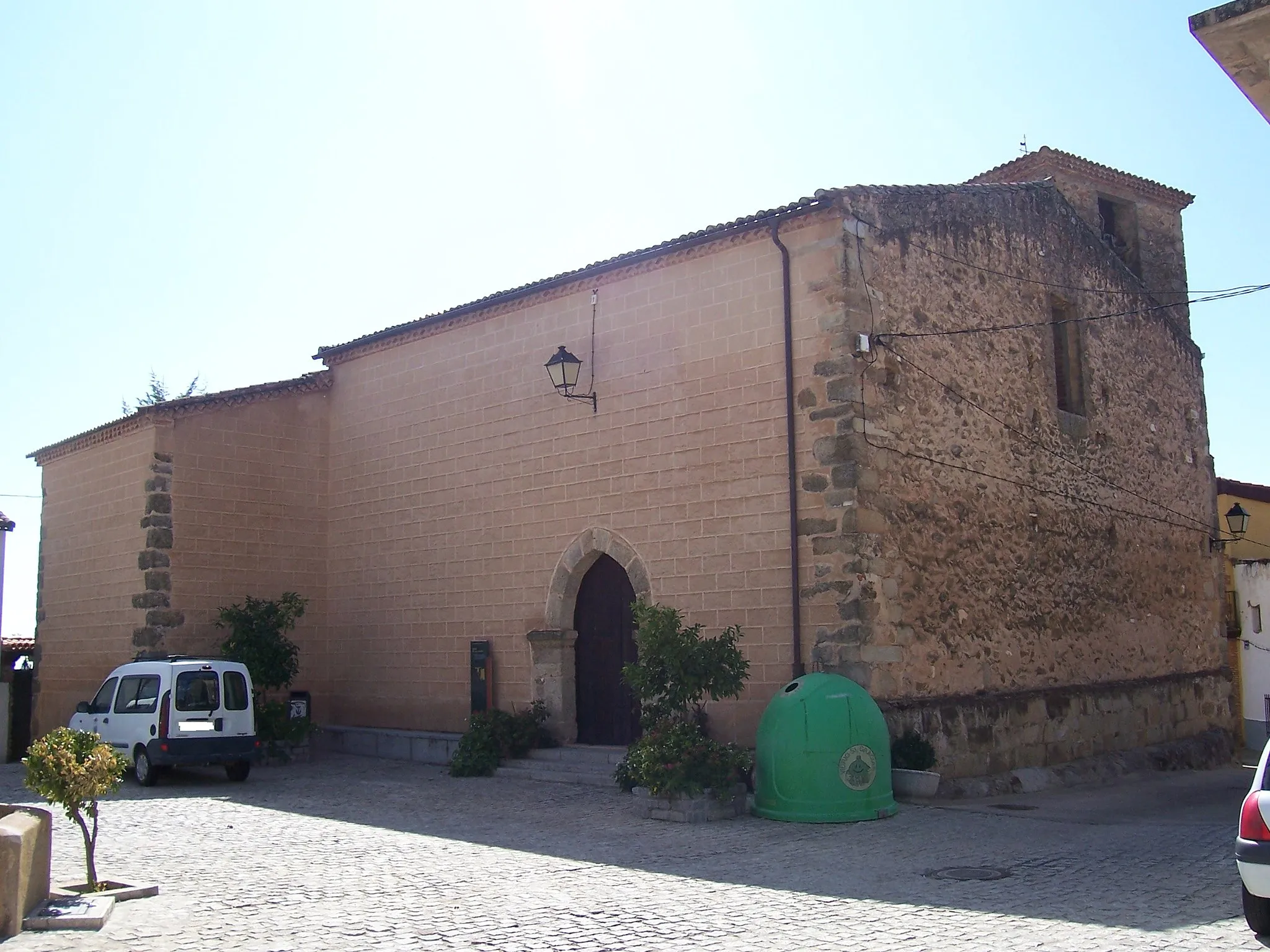 Photo showing: Iglesia de Collado de la Vera (en el momento de hacerse la foto se llamaba solamente "Collado"), provincia de Cáceres, España. Año 2009.