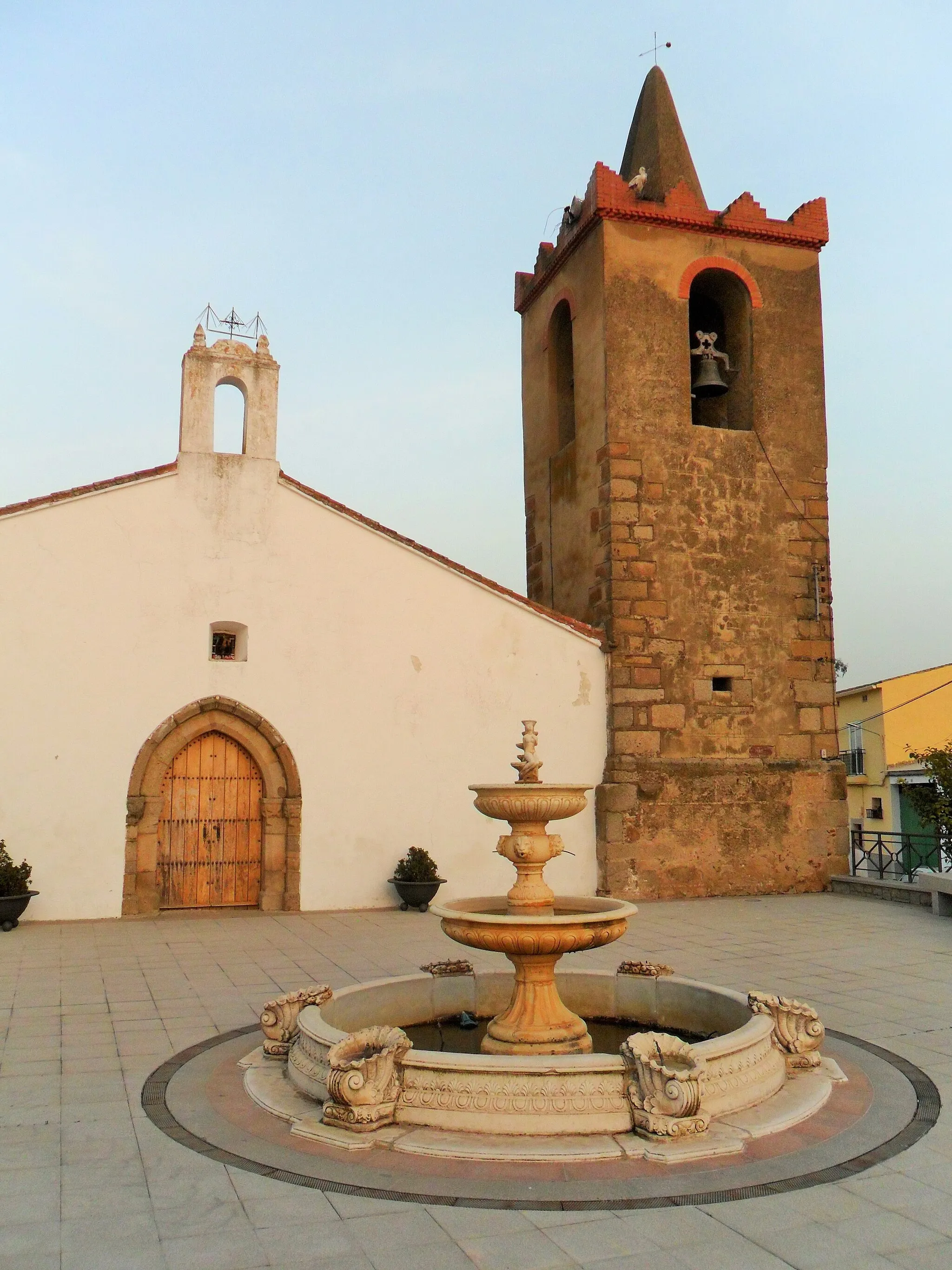 Photo showing: Parroquia de Nuestra Señora de los Ángeles.