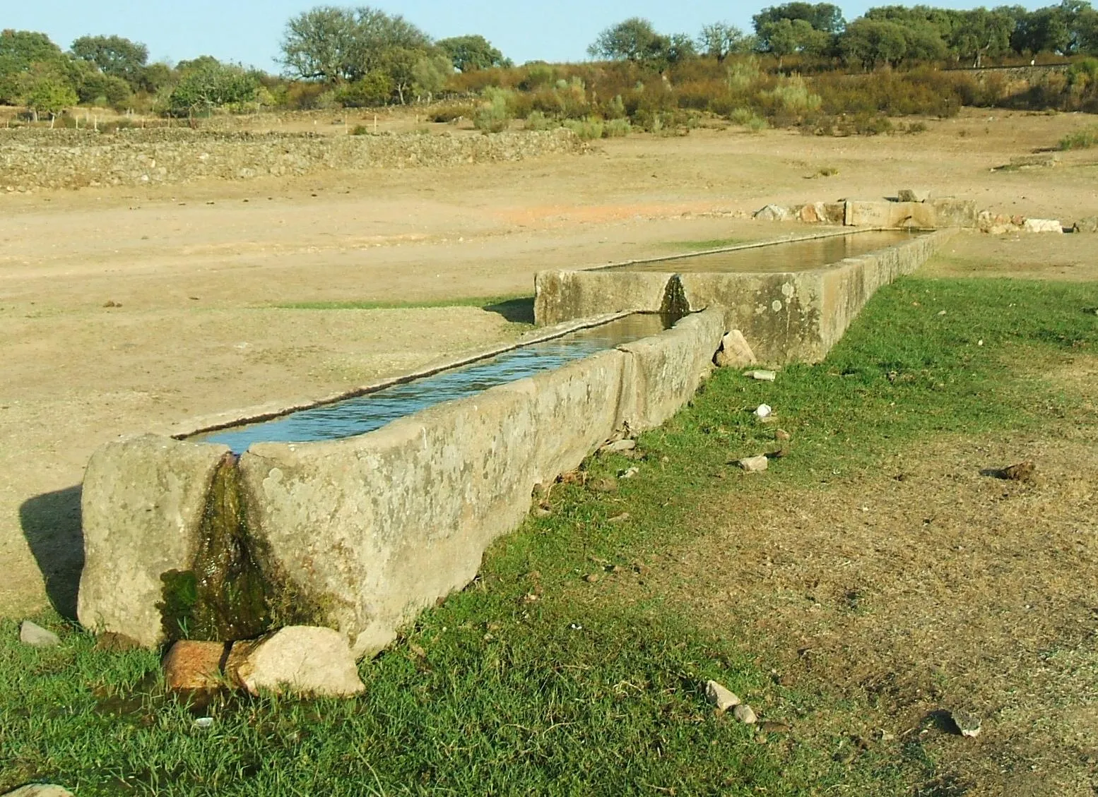 Photo showing: Guijo de Granadilla abrevadero