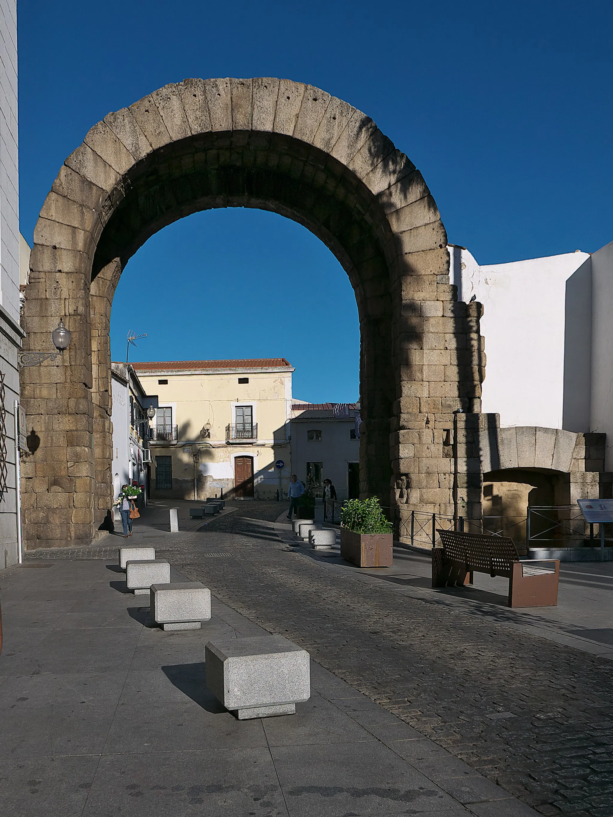 Photo showing: Arco llamado de Trajano, primera mitad del s. I d.C.