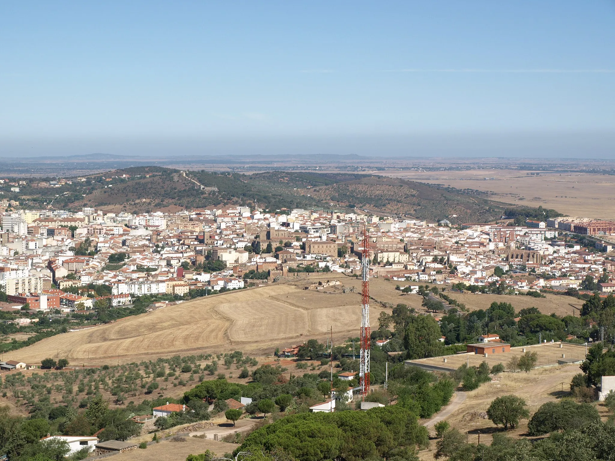 Photo showing: Cáceres - Vista general (desde el Santuario de la Montaña)