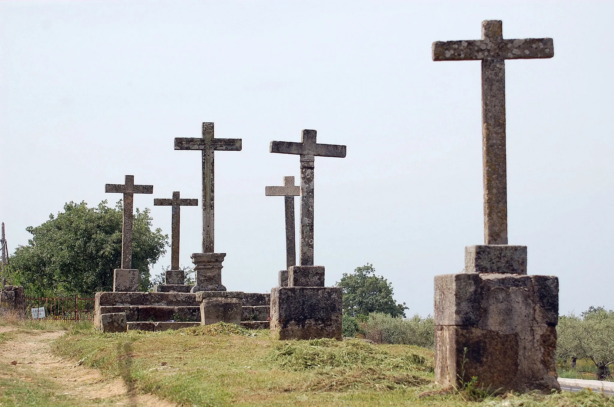 Photo showing: Calvario en Pozuelo de Zarzón, provincia de Cáceres, España.